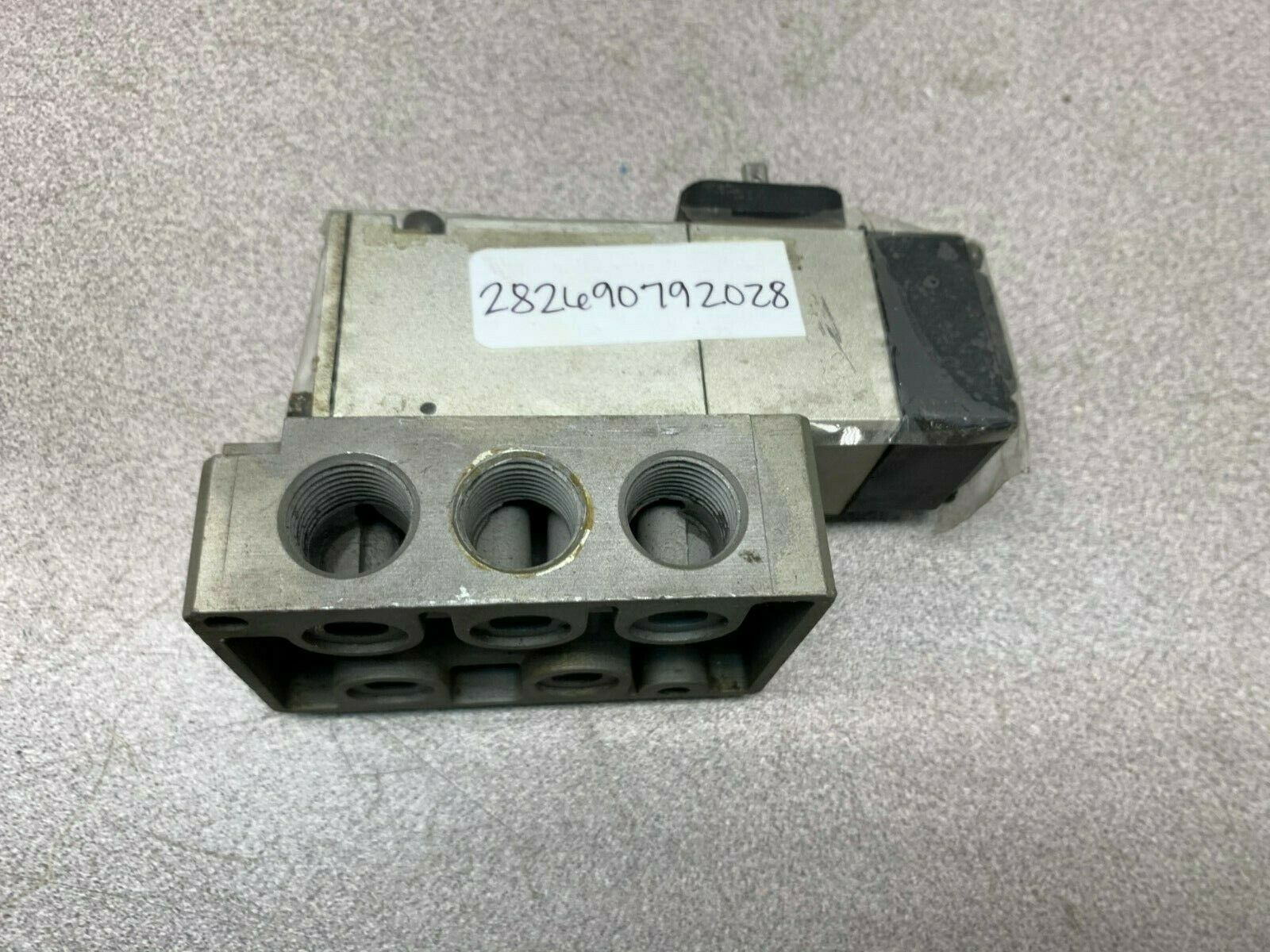 USED SMC VALVE VS4114-001D