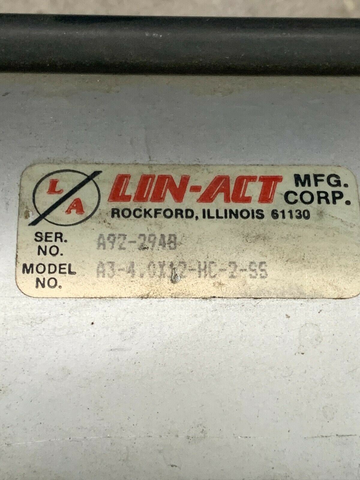 NEW NO BOX LIN-ACT CYLINDER A3-4.0X12-HC-2-SS