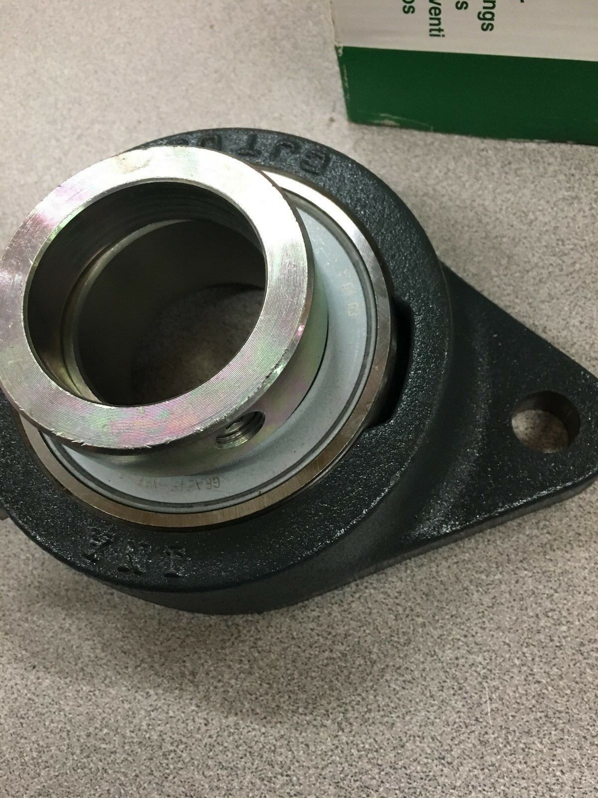 NEW IN BOX INA 2-BOLT FLANGE BEARING PCJT45