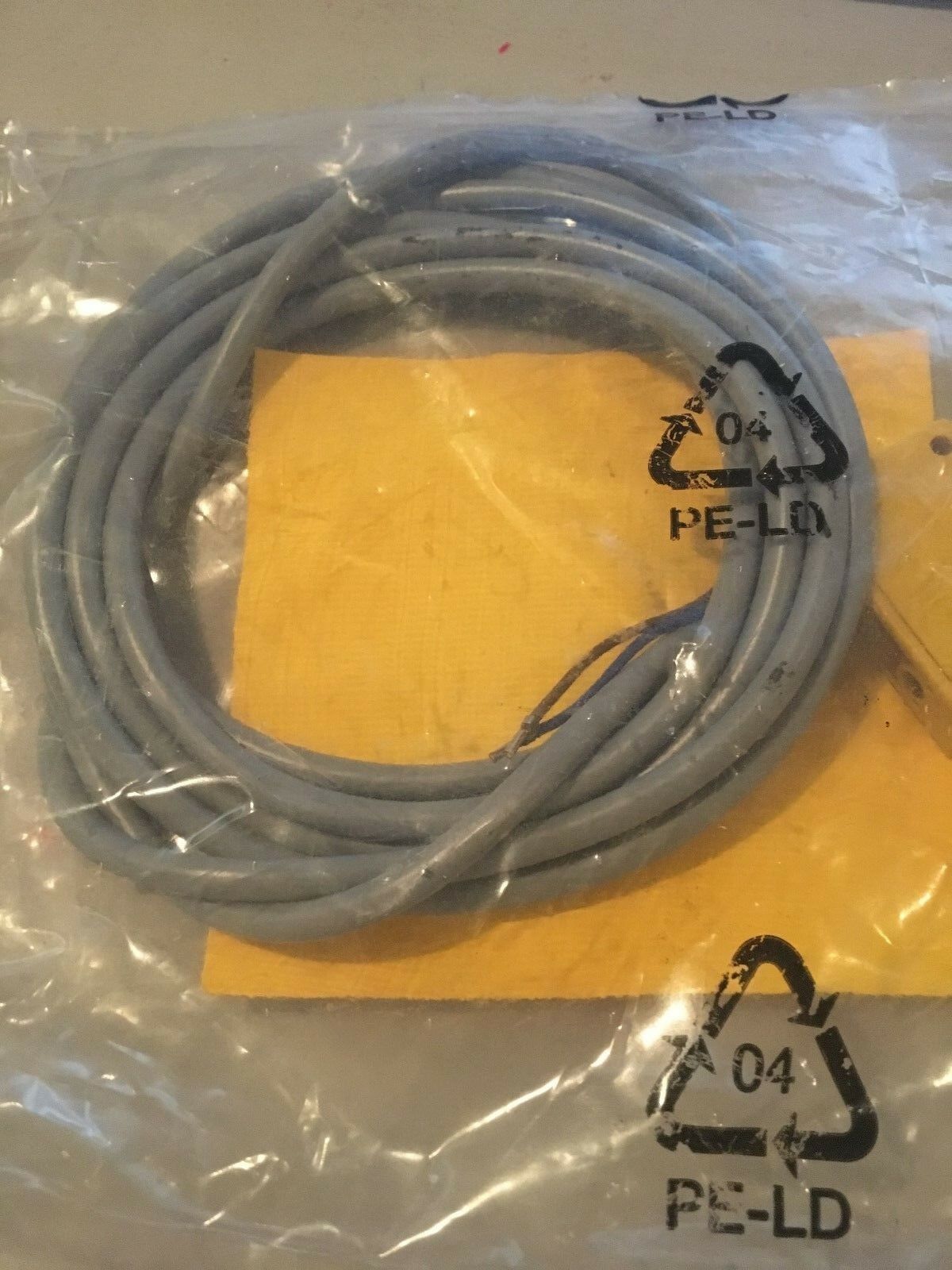 NEW IN BAG TURCK SENSOR BI2-Q12-RZ31X