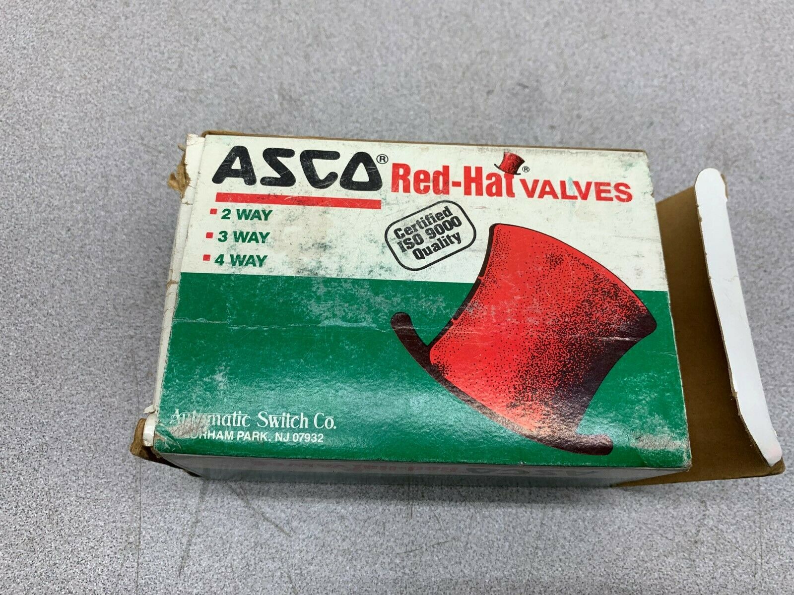 NEW IN BOX ASCO VALVE 302293