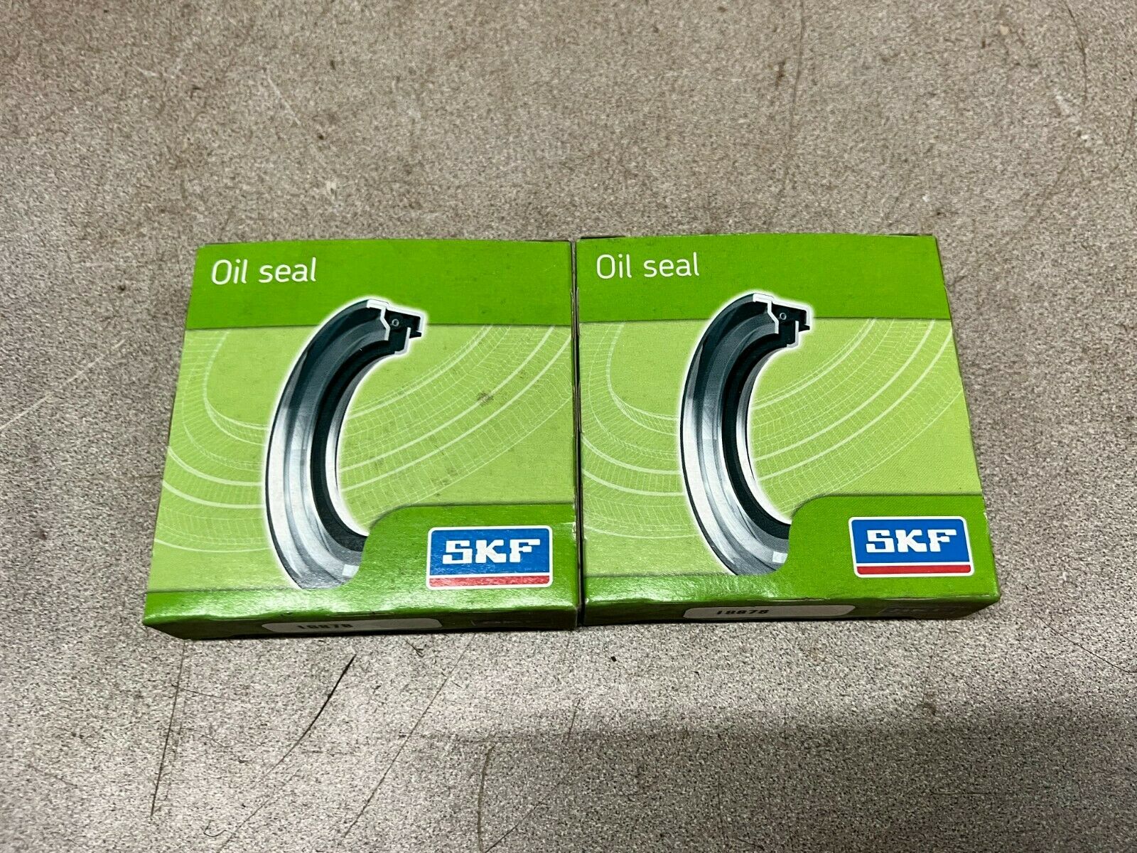 LOT OF 2 NEW IN BOX SKF OILSEAL 18878