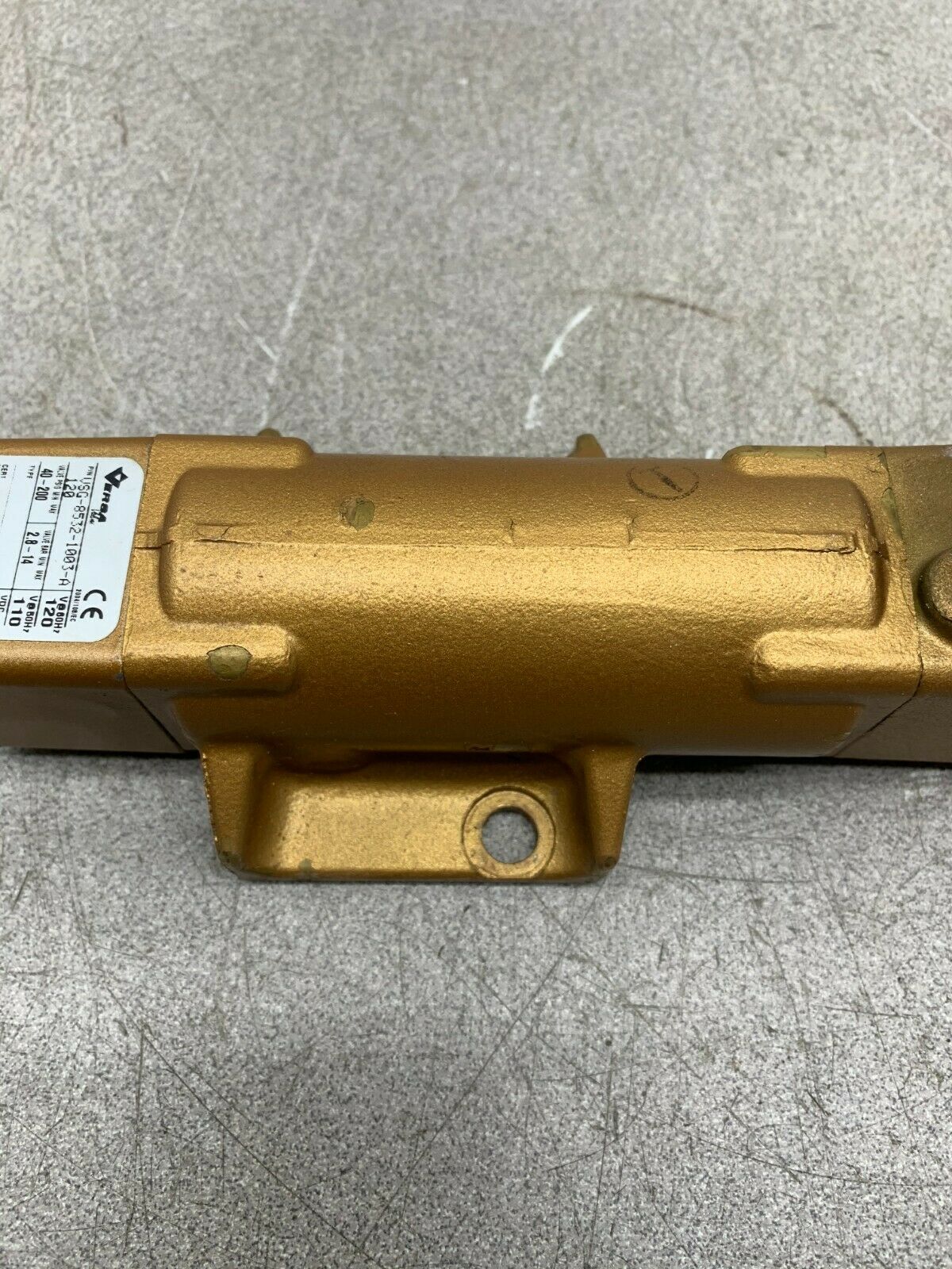 USED VERSA BRASS SOLENOID VALVE VSG-8532-1003-A120