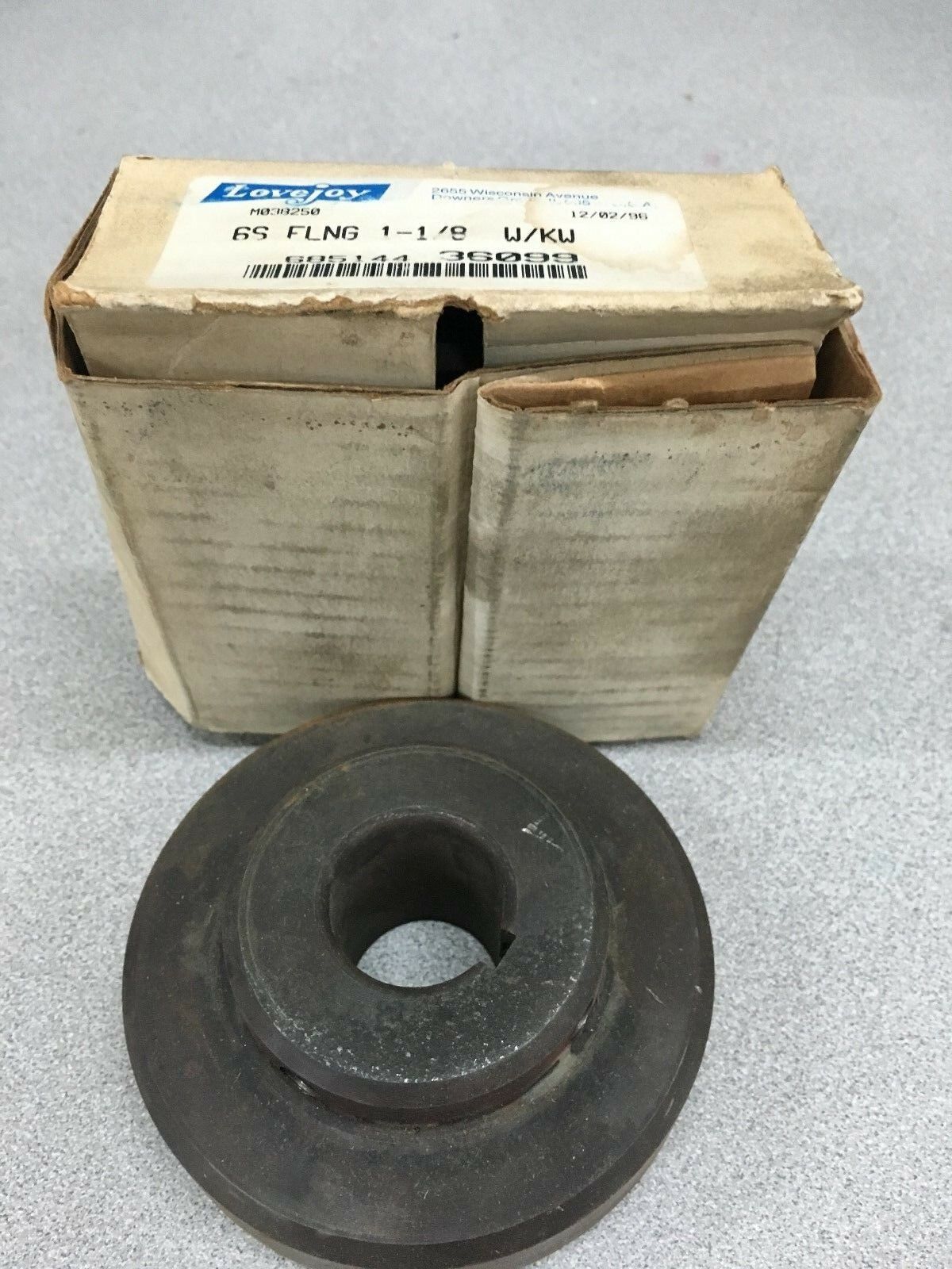 NEW IN BOX LOVEJOY 6S FLANGE 1-1/8 W/KW 36099