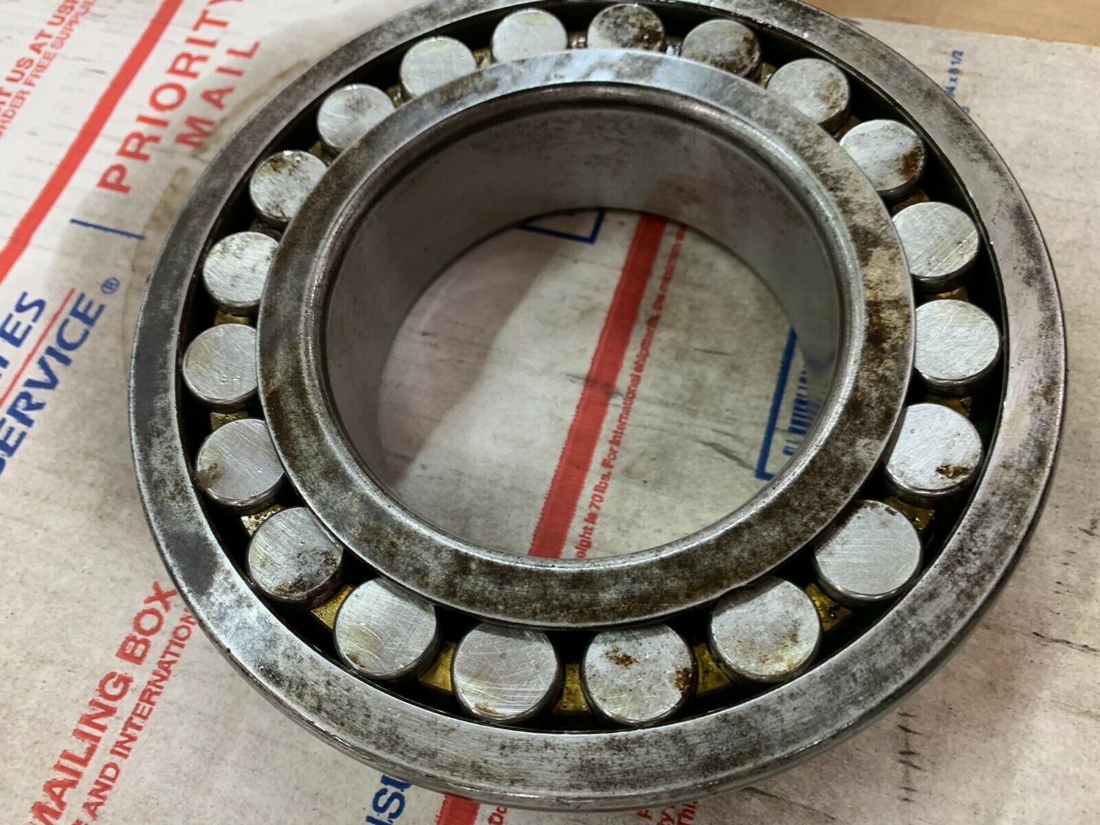 NEW NO BOX STEYR 22220CC3 SPHERICAL ROLLER BEARING 22220C/SV20