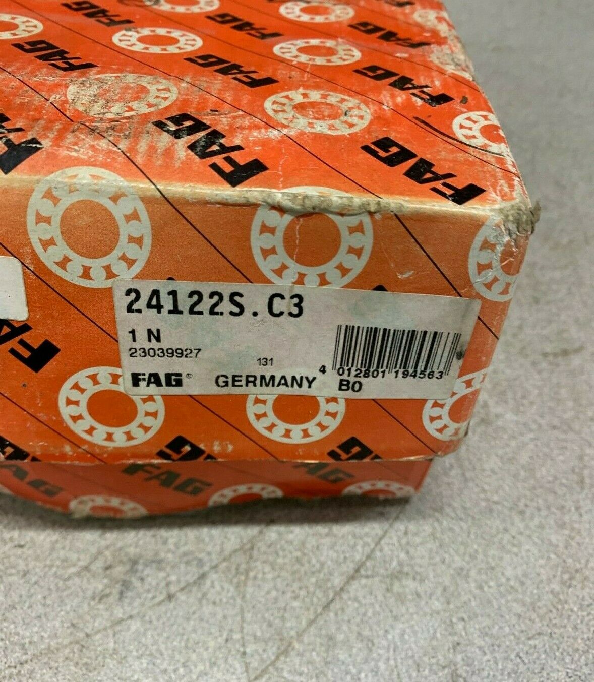 NEW IN BOX FAG 24122SC3 ROLLER BEARING 24122S.C3