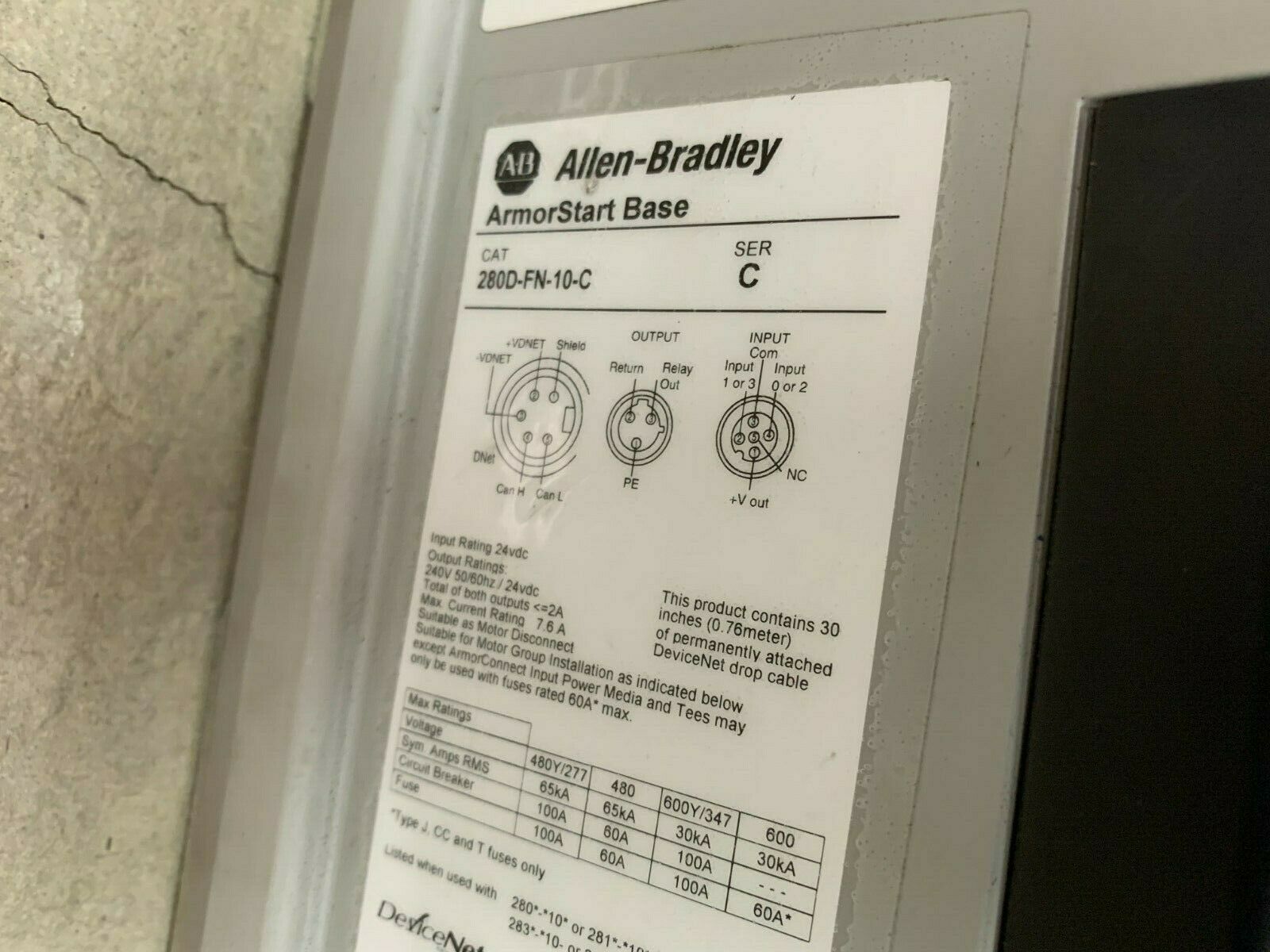 USED ALLEN-BRADLEY ARMORSTART CONTROL DRIVE AND BASE 284D-FHD1P4Z-10-RR-3-DB-SBW