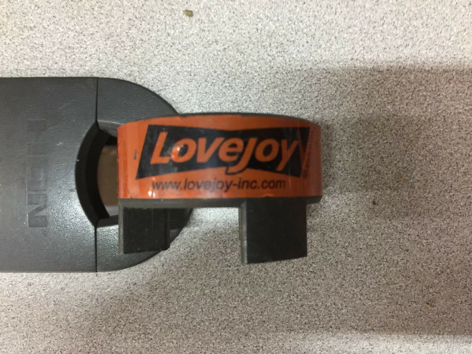 NEW NO BOX LOVEJOY L-090  .875" HUB 63514410775