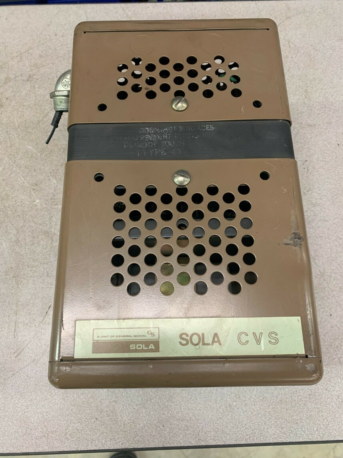 USED SOLA CONSTANT VOLTAGE TRANSFORMER 23-00150-0800-23