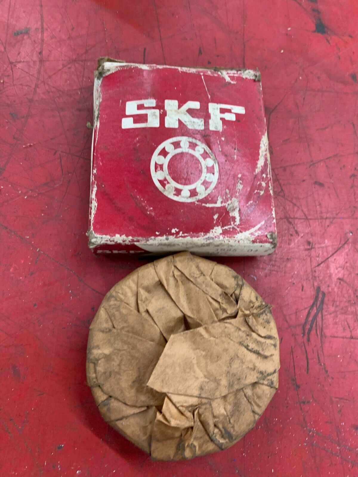 NEW IN BOX SKF CONTACT BEARING 7405BMG