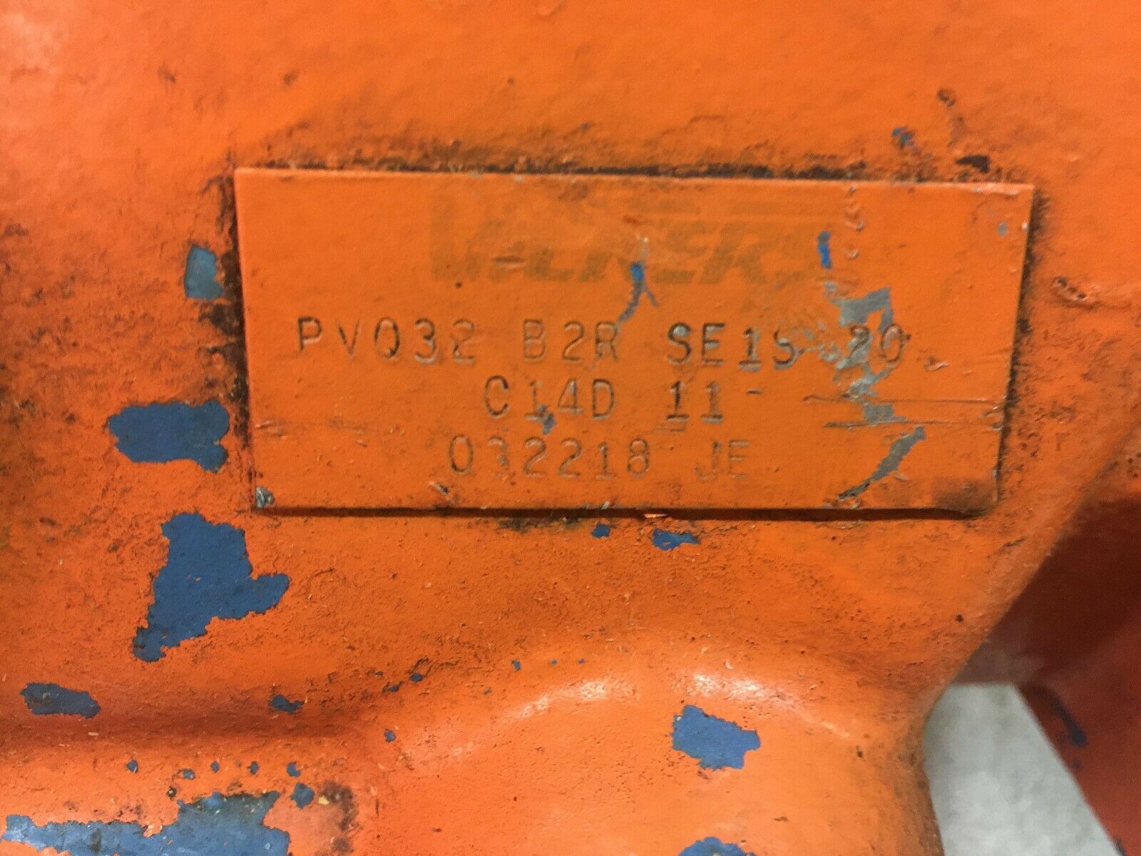 USED VICKERS HYDRAULIC PUMP PVQ32-B2R-SE1S-20