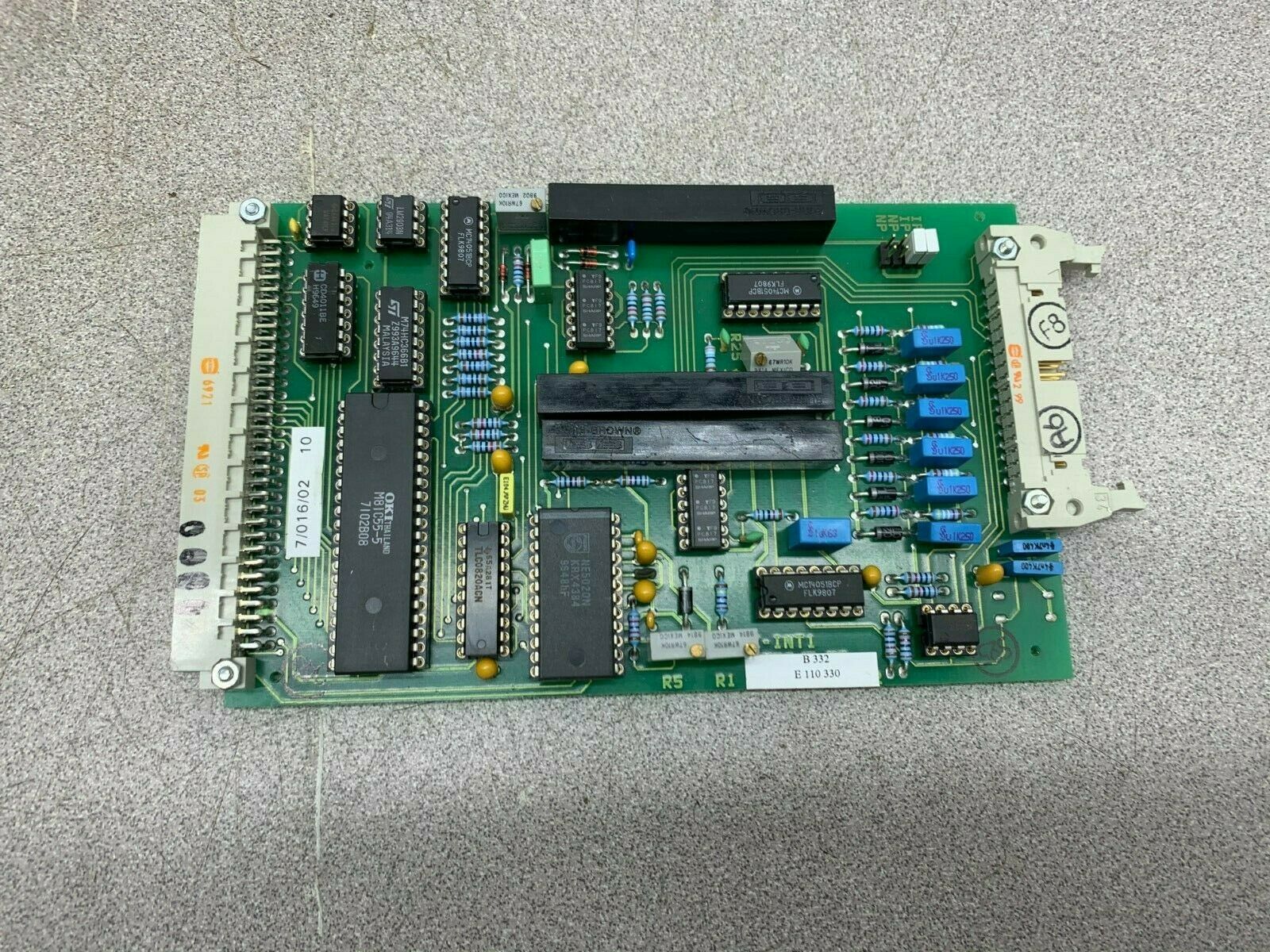 USED EMHART CIRCUIT BOARD E110330