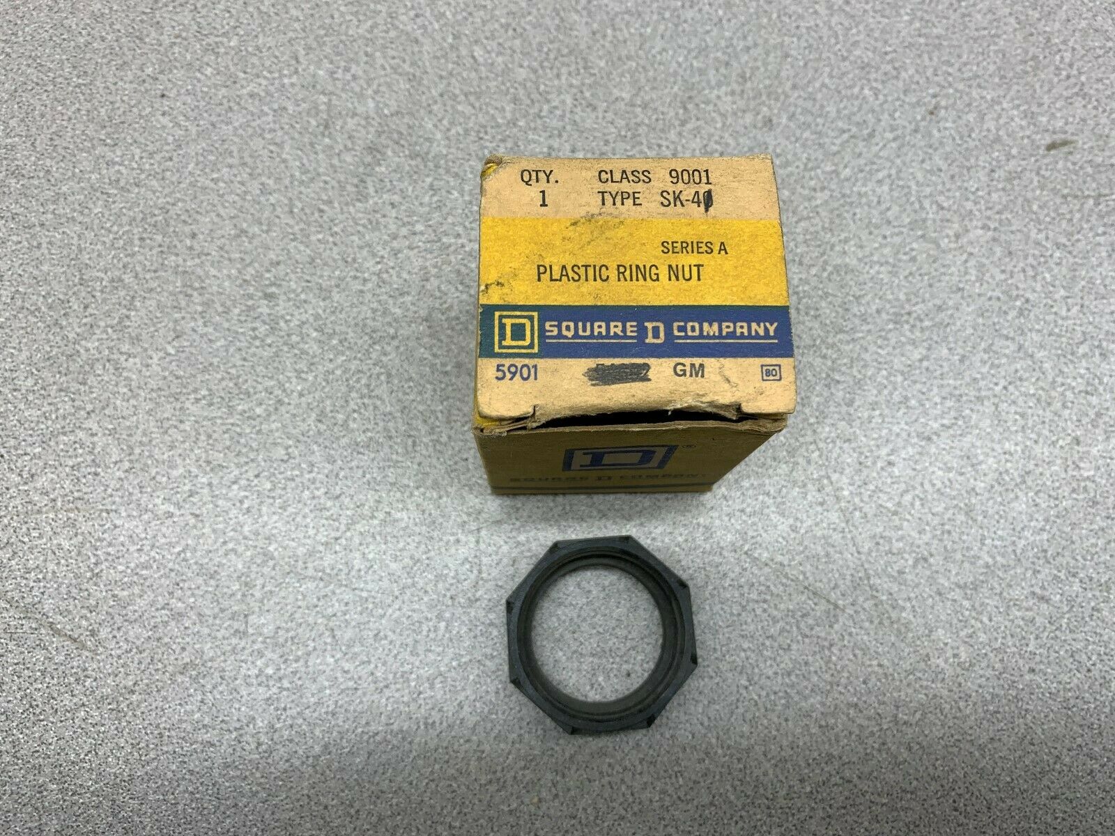 LOT OF 2 NEW IN BOX SQUARE D RING NUT 9001 SK4