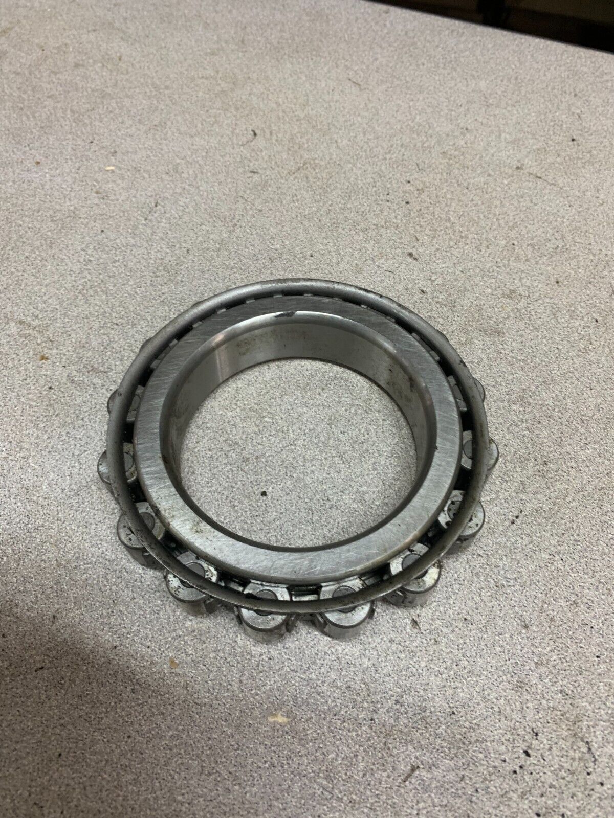 NEW NO BOX NSK ROLLER BEARING 216