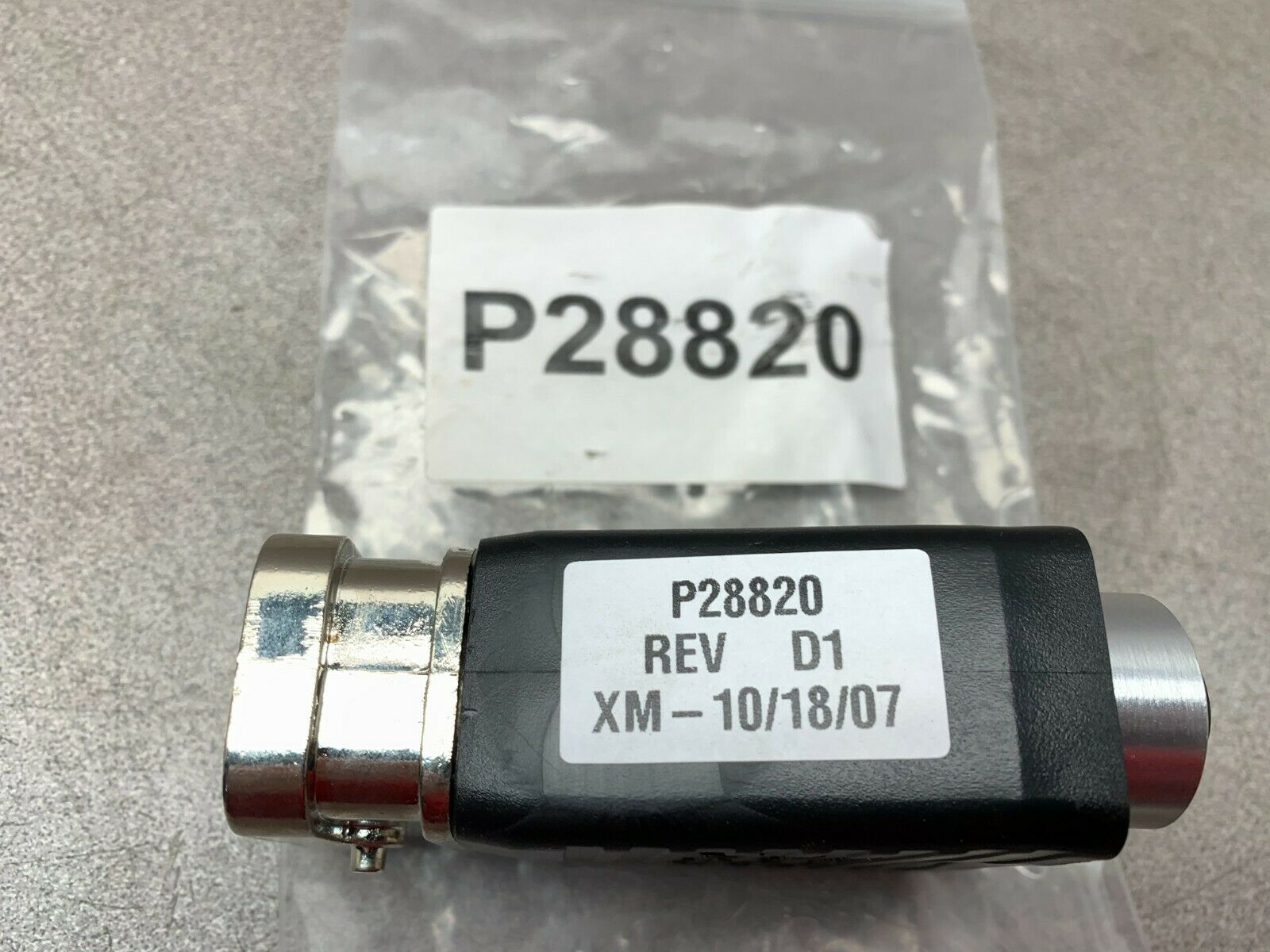 NEW NO BOX AMPHENOL HEAVY DUTY POWER CONNECTOR P28820