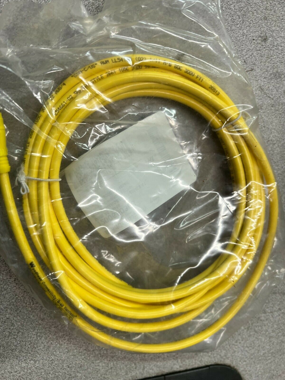 NEW IN BAG BRAD CONNECTIVITY 804000D01M040 CORD 1200650366