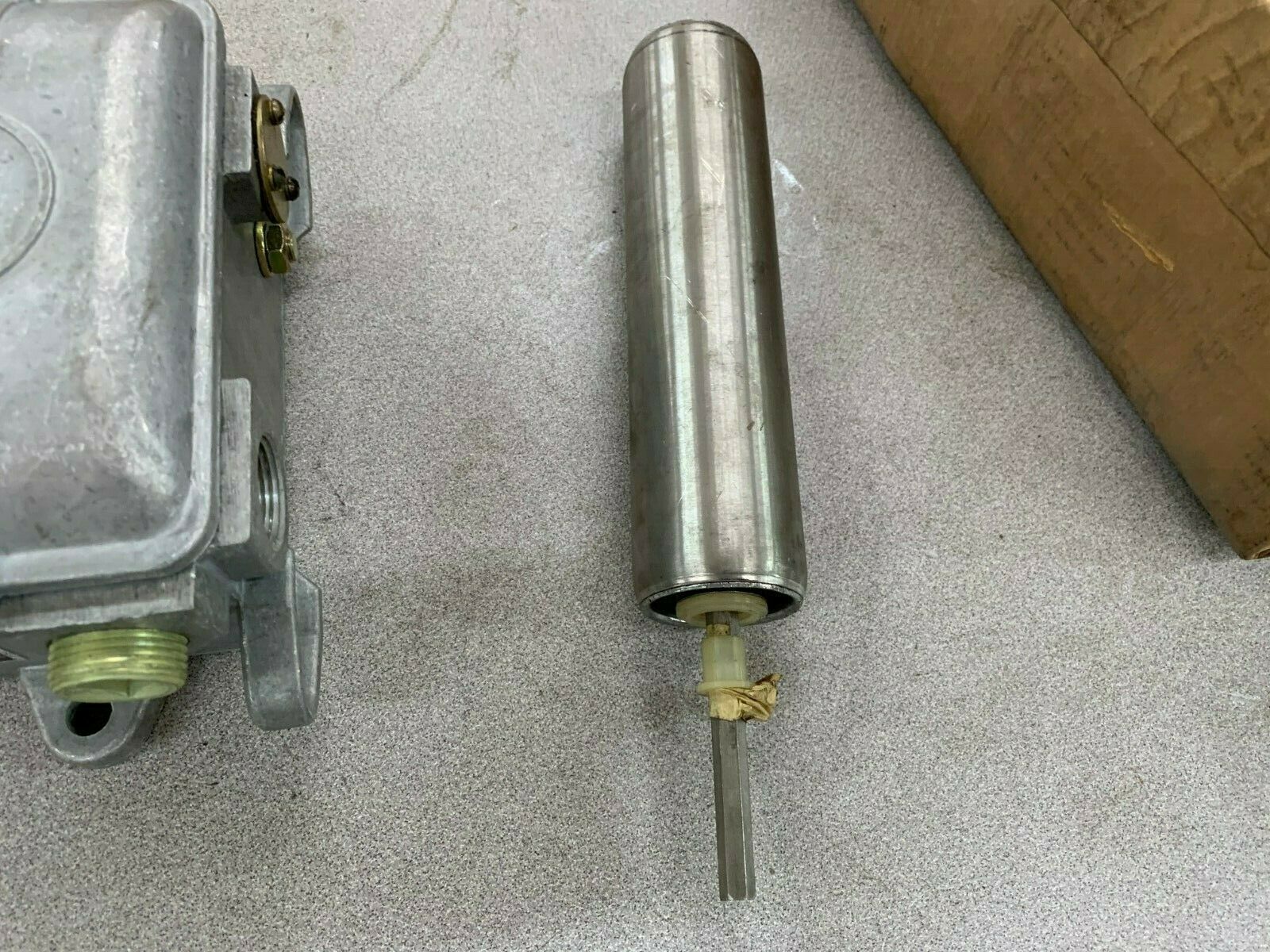 NEW JOSLYN CLARK BST-22-R LIMIT SWITCH A102-351409A-1