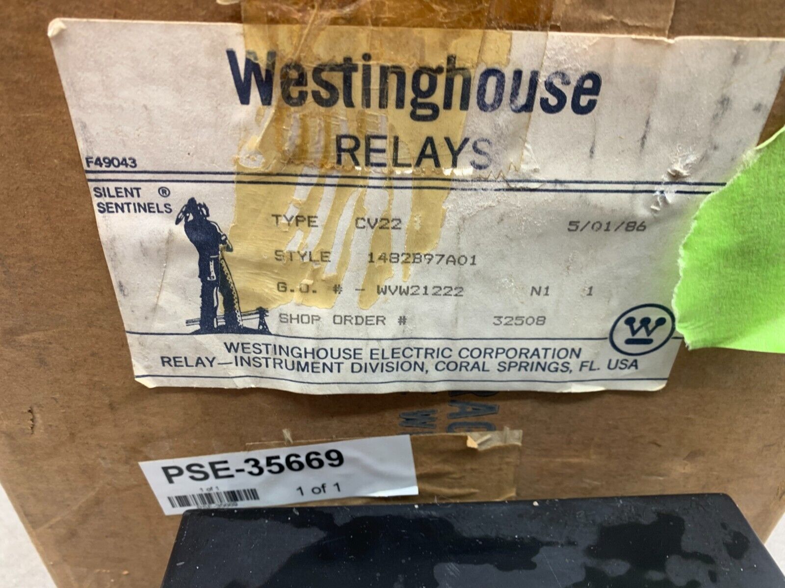 NEW IN BOX WESTINGHOUSE CV22 VOLTAGE RELAY 1482B97A01