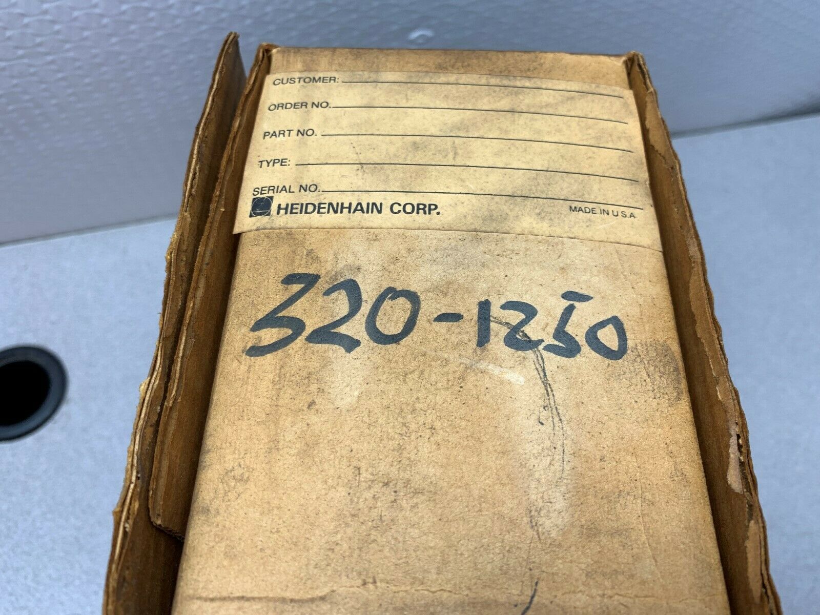 NEW IN BOX HEIDENHAIN 20969806 ENCODER ROD 320 B 1250