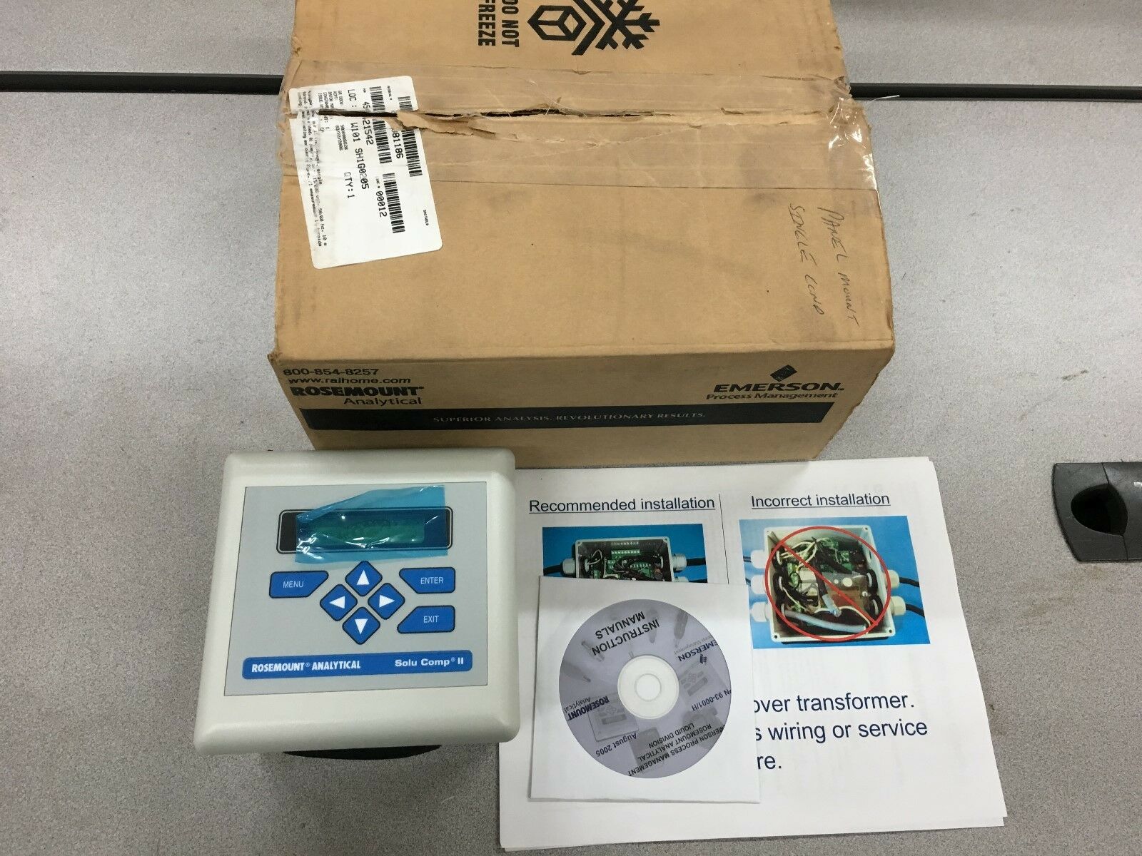 NEW IN BOX ROSEMOUNT SOLU COMP II DUAL TOROIDAL ANALYZER EMERSON 1055-01-10-21