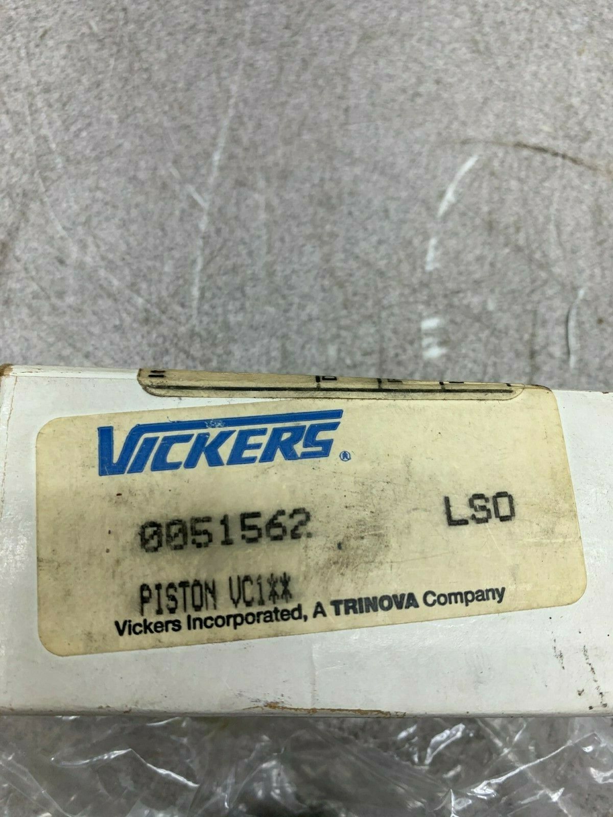 NEW IN BOX VICKERS PISTON 0051562