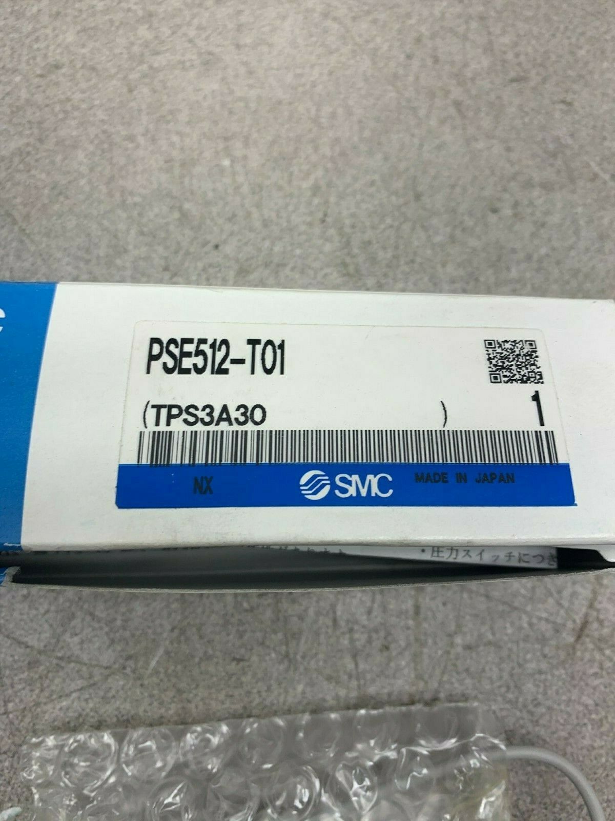 NEW IN BOX SMC PRESSURE SWITCH PSE512-T01