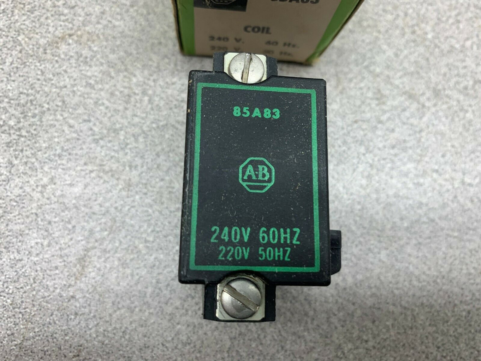 NEW IN BOX ALLEN BRADLEY COIL 85A83