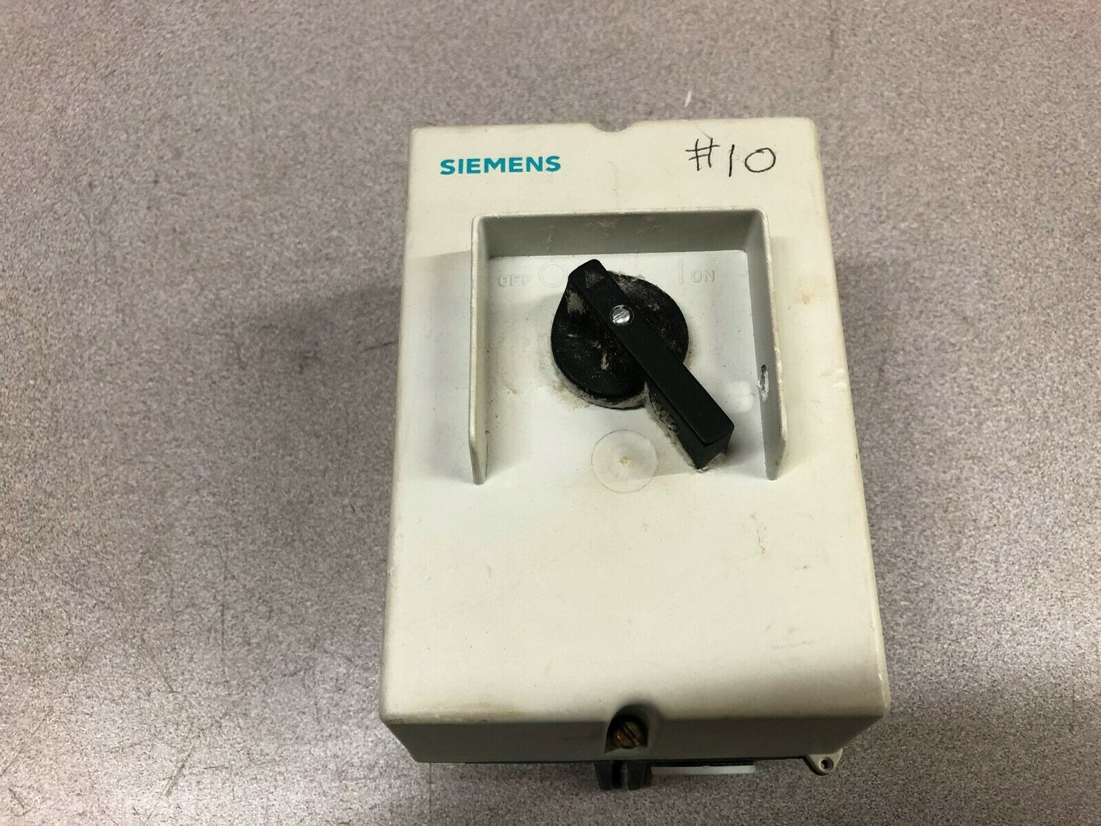 USED SIEMENS HOUSING FOR 3VU13 MOTOR STARTER 3VU9133-2GA00