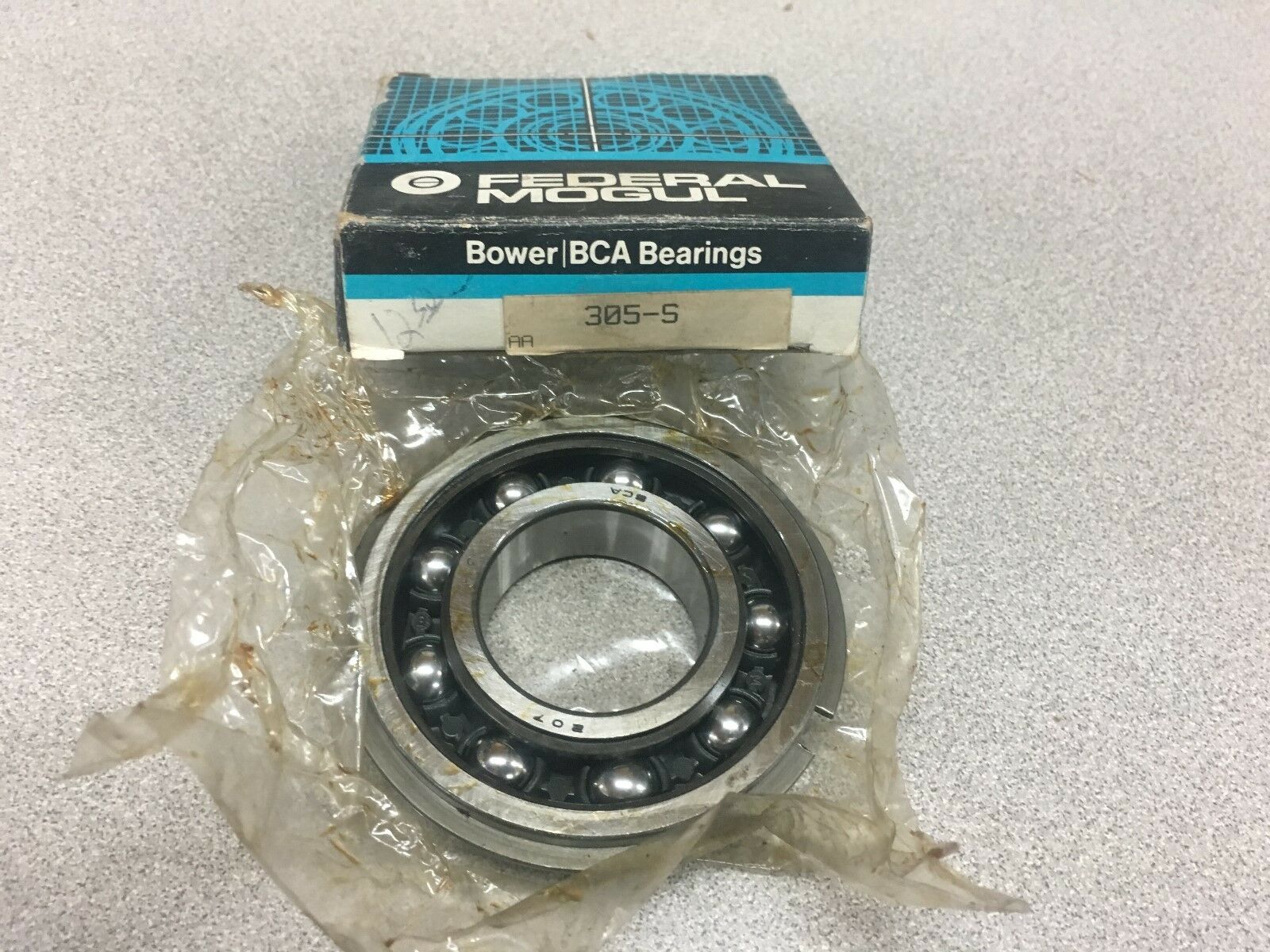 NEW IN BOX BOWER BEARING 305-S