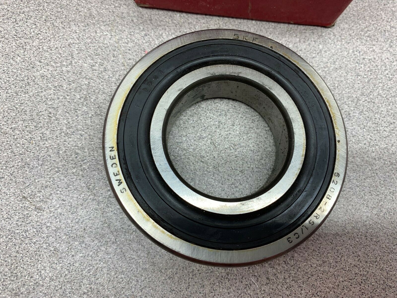 NEW IN BOX SKF BEARING 62082RSJ/EM