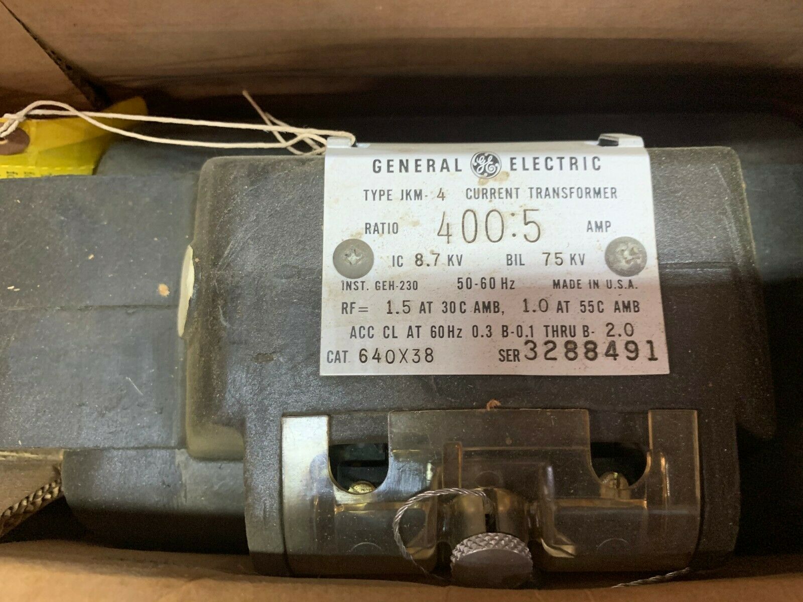 NEW IN BOX GENERAL ELECTRIC TYPE JKM-4 CURRENT TRANSFORMER 640X38 RATIO 400:5