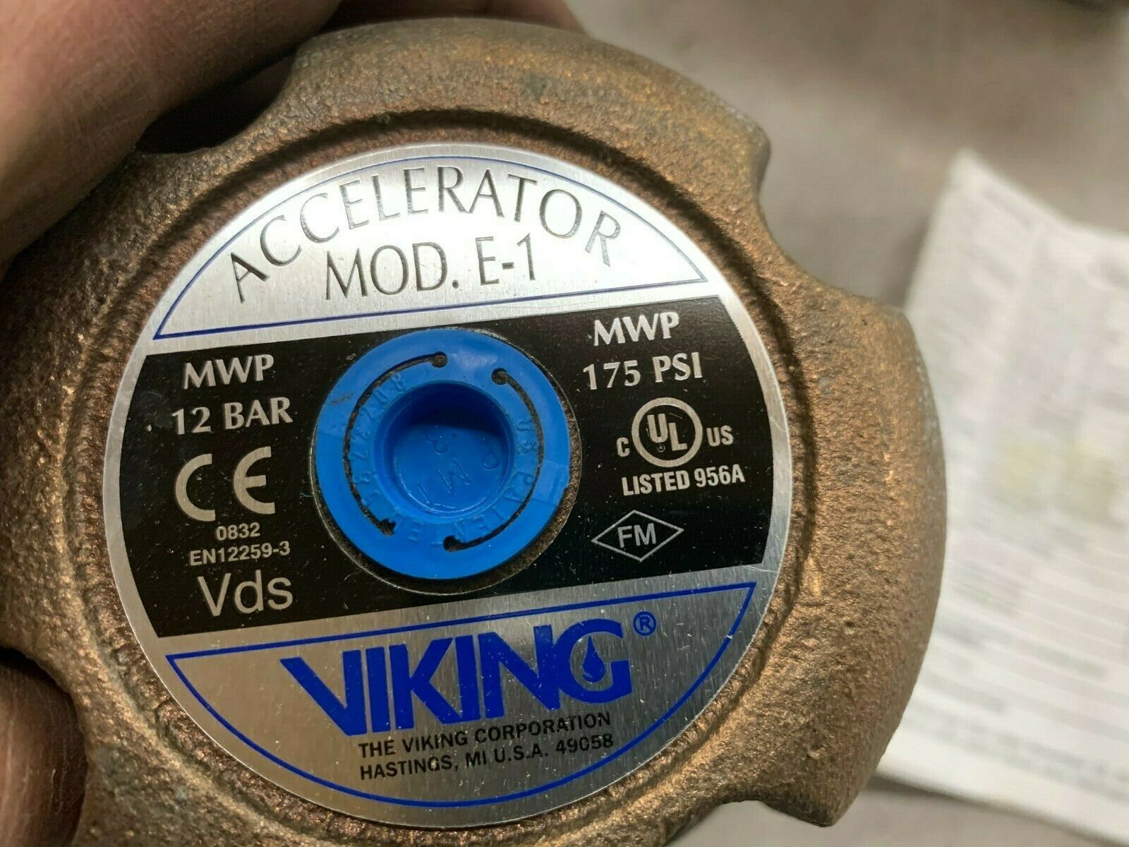 USED VIKING E-1 ACCELERATOR 08055