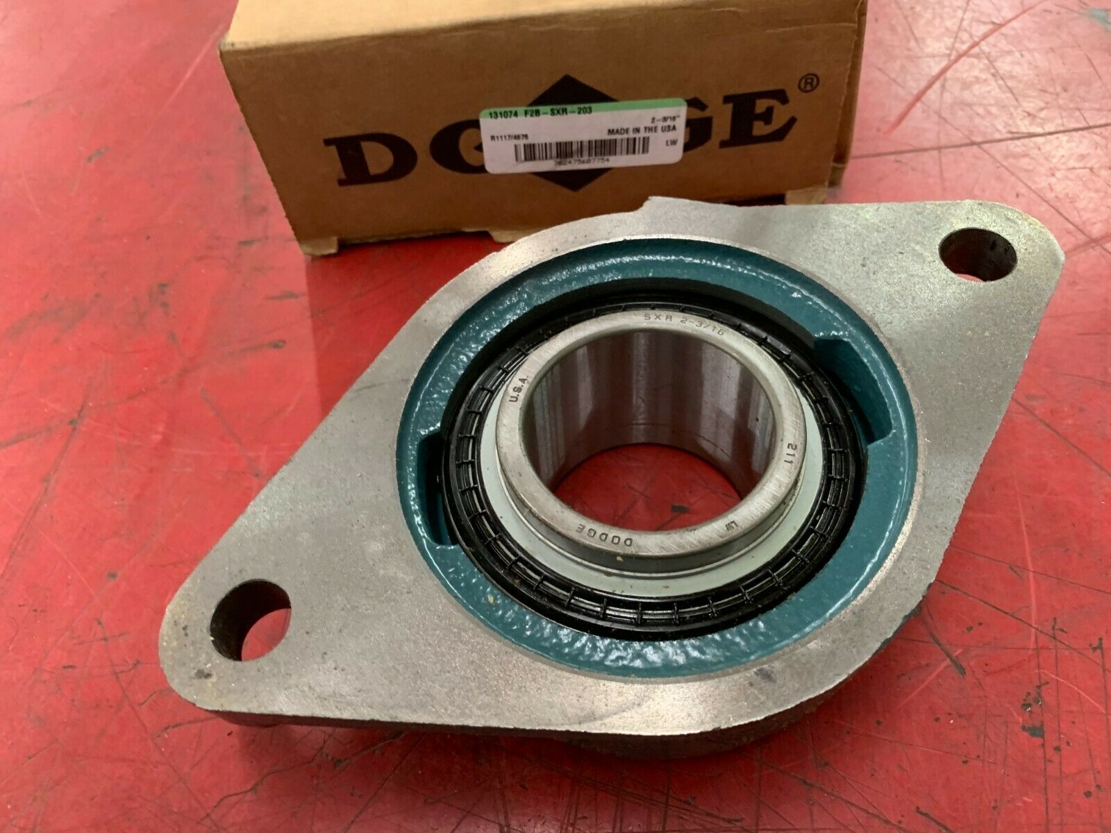 NEW IN BOX DODGE F2BSXR203 2-BOLT 2-3/16" BORE FLANGE BEARING F2B-SXR-203 131074