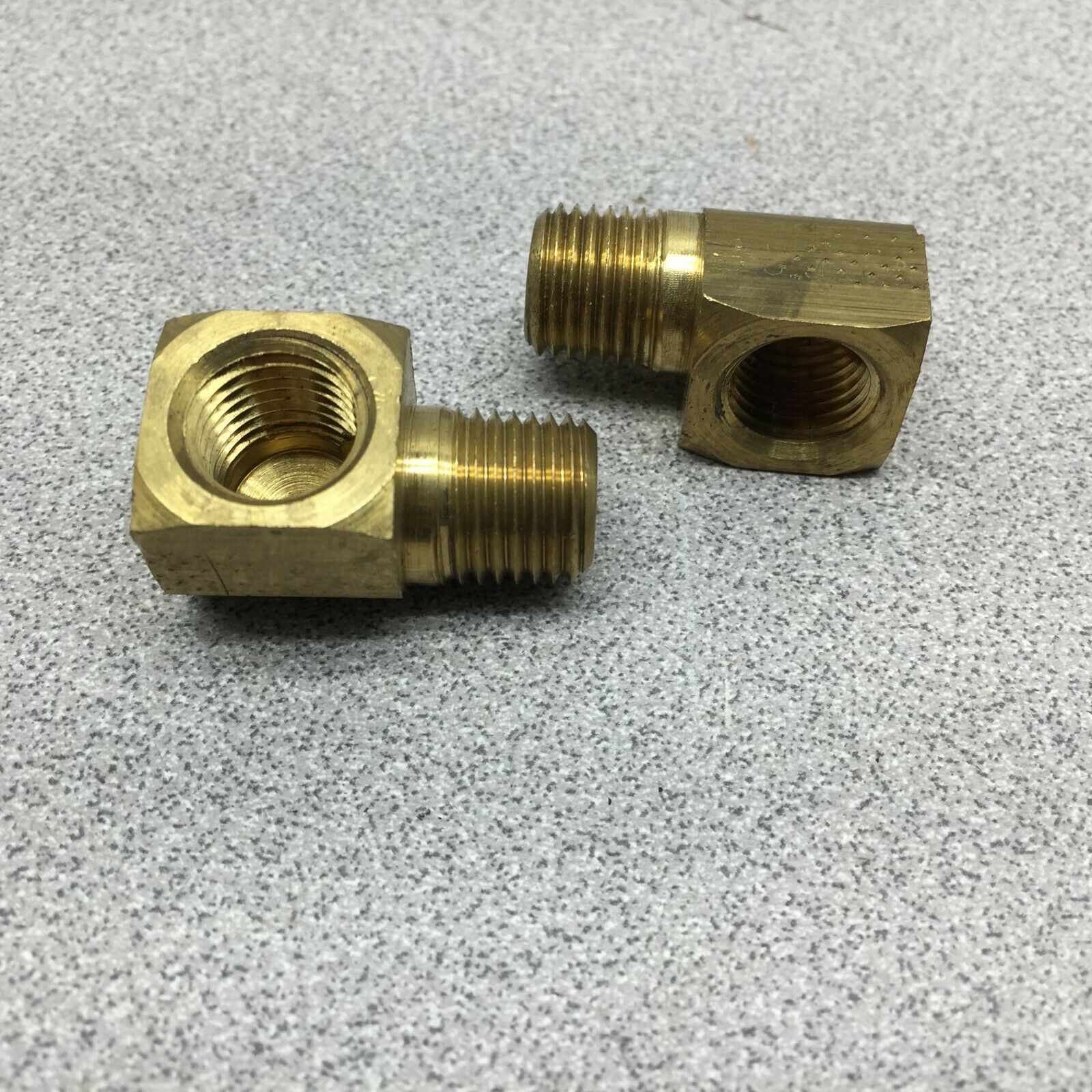 NEW NO BOX LOT OF 25 PF BRASS 1/4NPT STREET ELBOW 83242