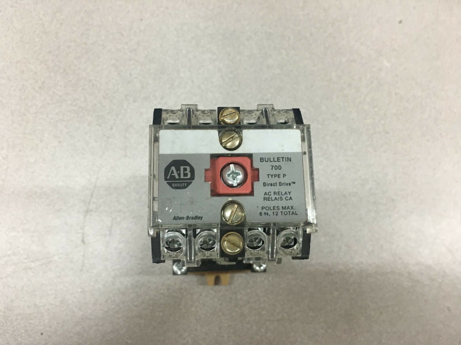 USED ALLEN-BRADLEY AC RELAY 700-P1200B2 SERIES D