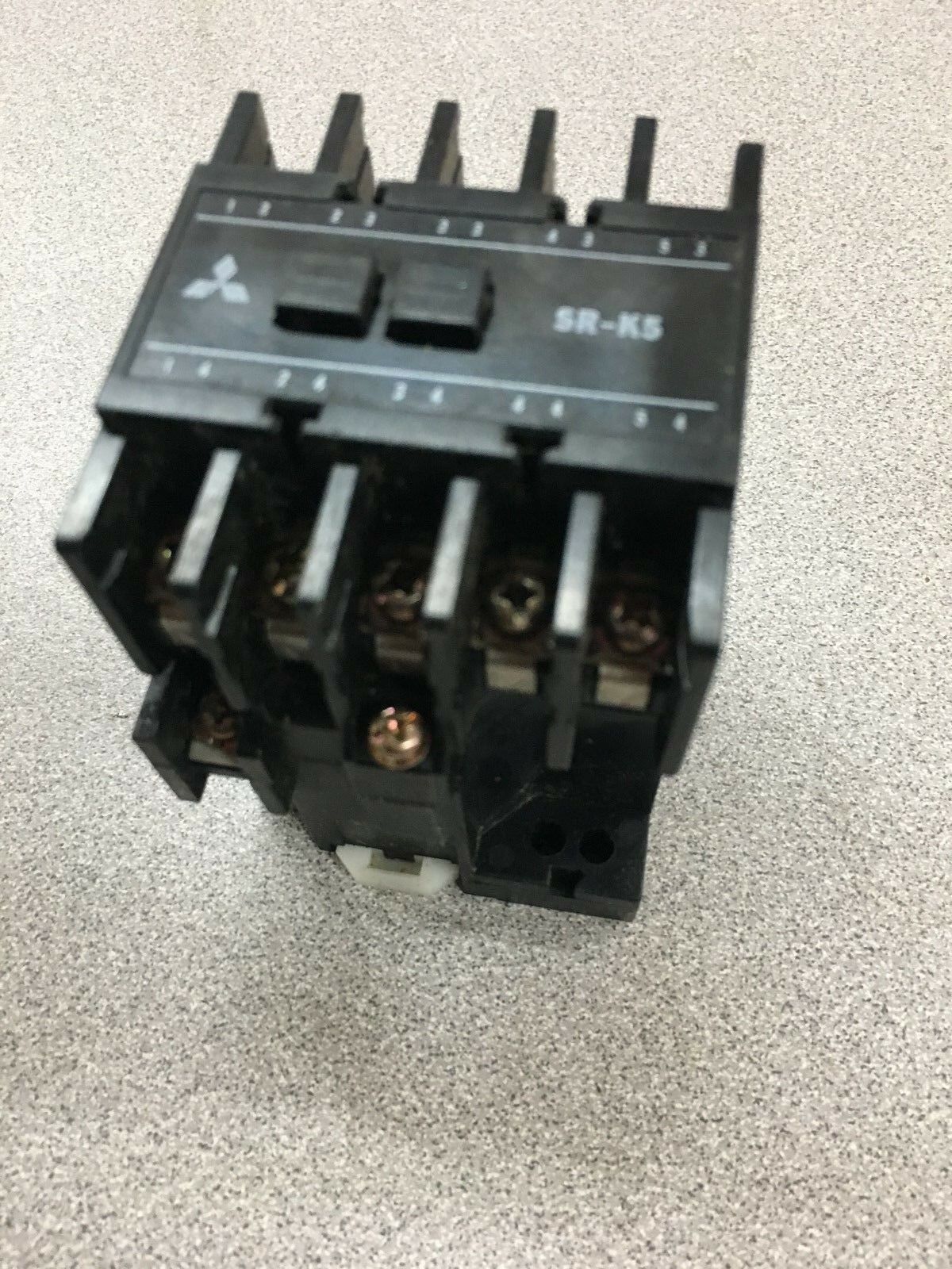 NEW NO BOX MITSUBISHI CONTACTOR SR-K5