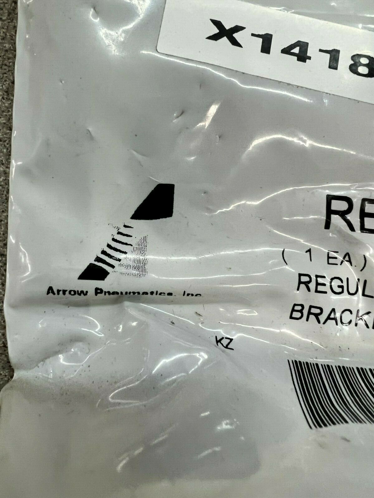 LOT OF 2 NEW IN BAG ARROW BRACKET KIT RBK5