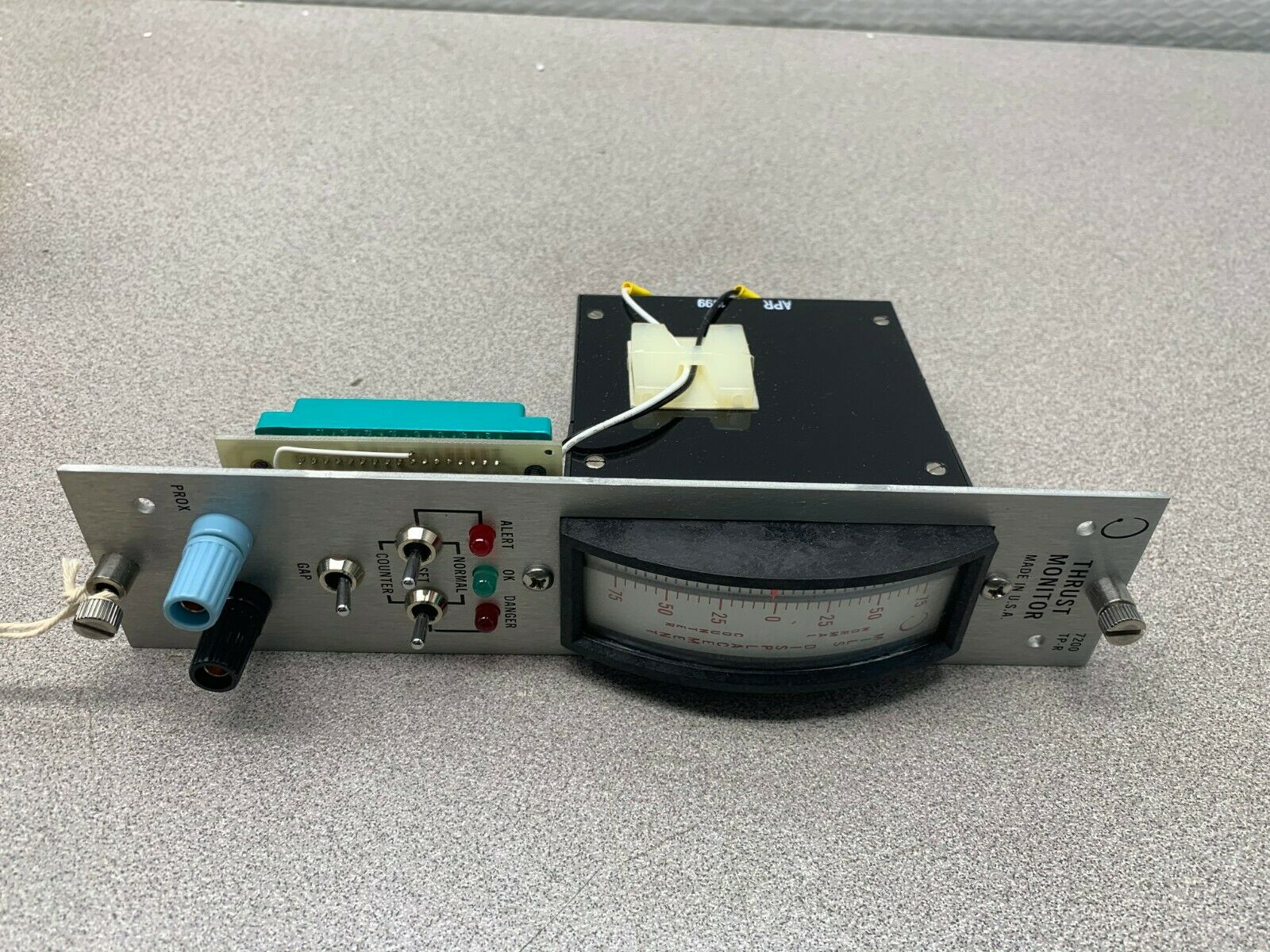 NEW NO BOX BENTLY NEVADA THRUST MONITOR 7200 TP-R