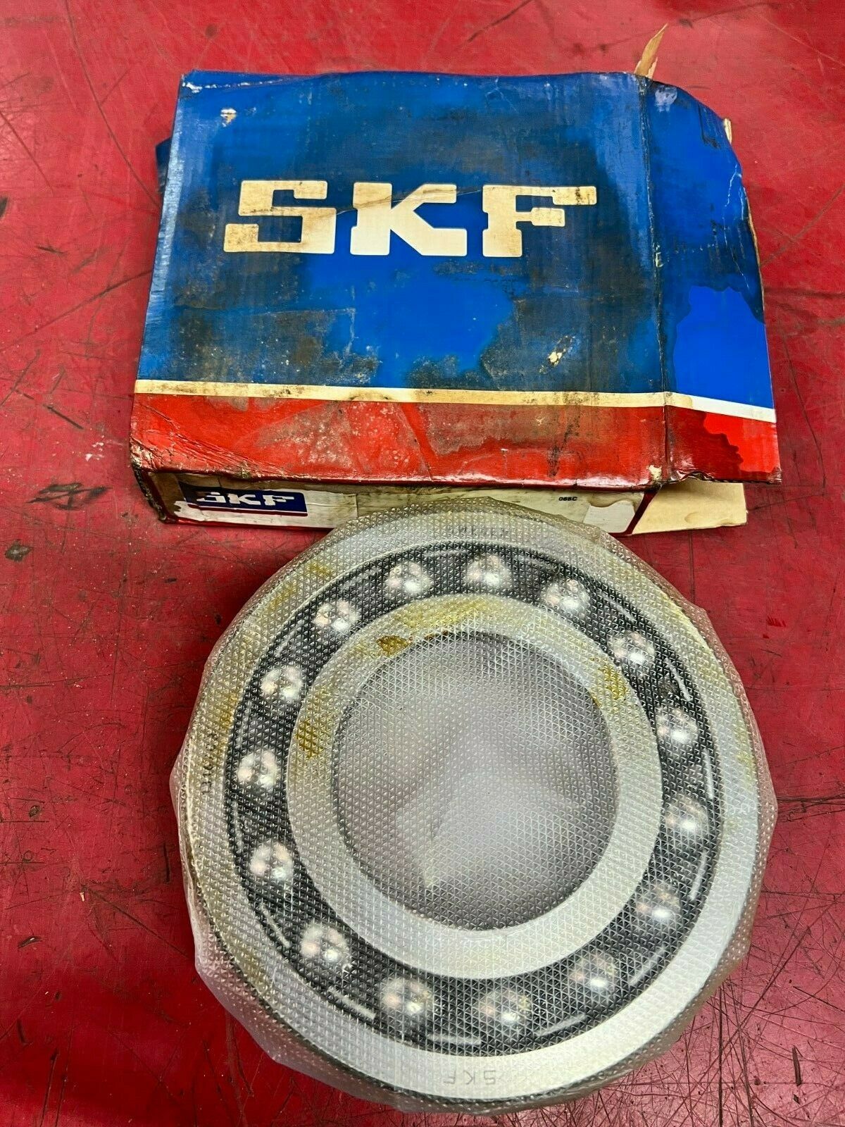 NEW IN BOX SKF ROLLER BEARING 1316/C3