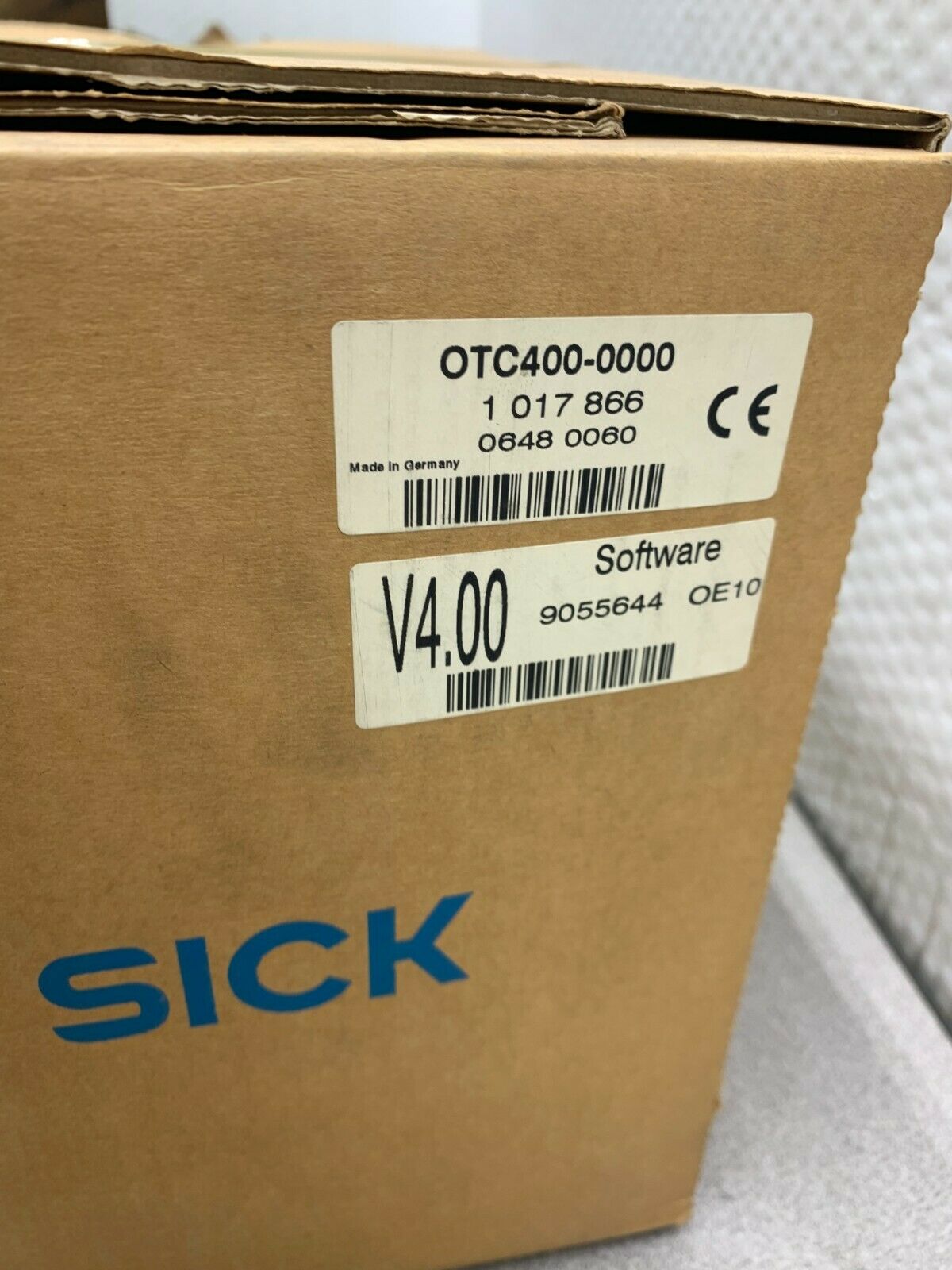 NEW IN BOX SICK SCANNER CONTROLLER OTC400-0000