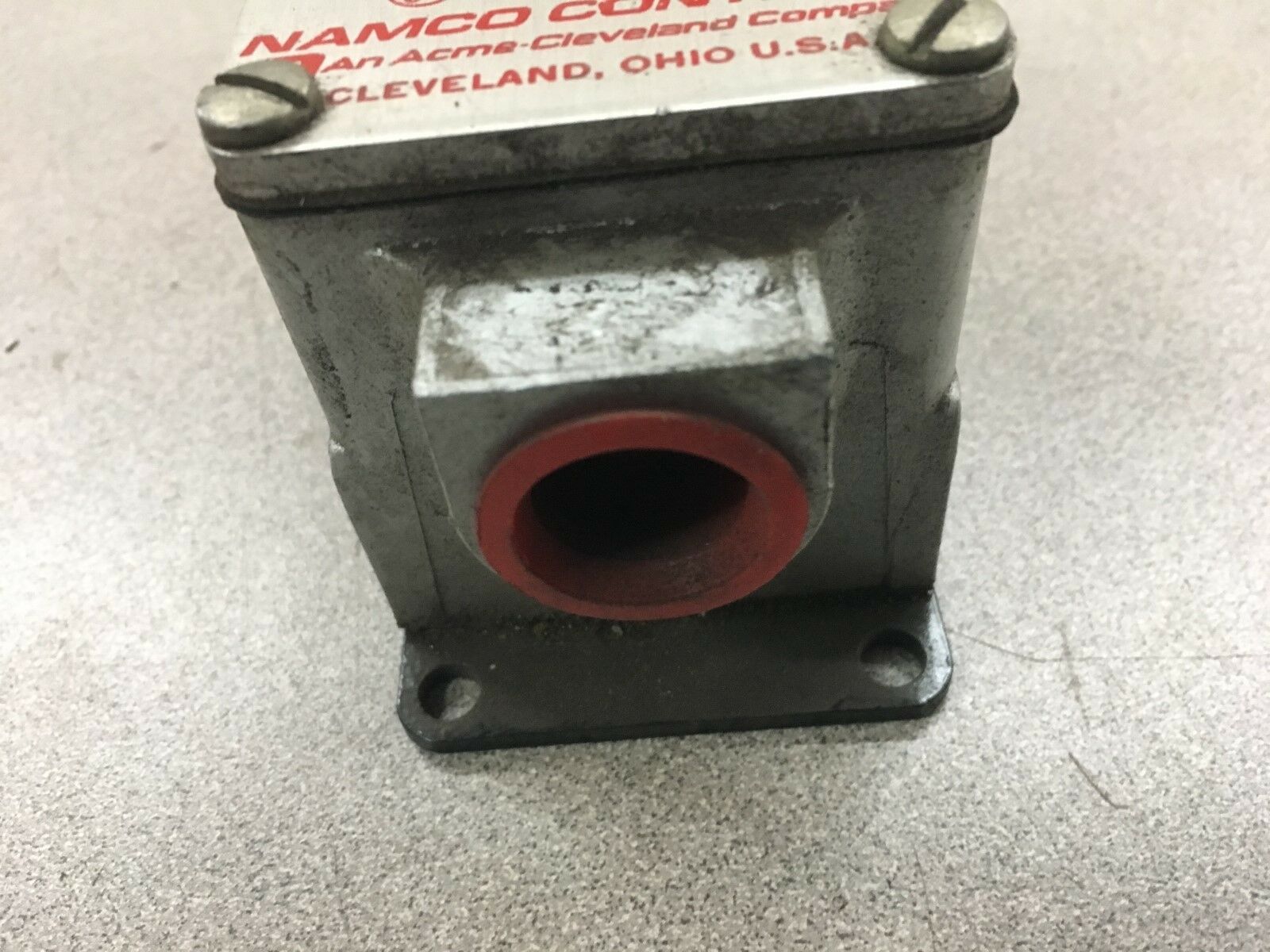 NEW NO BOX SNAP-LOCK LIMIT SWITCH EA70070030