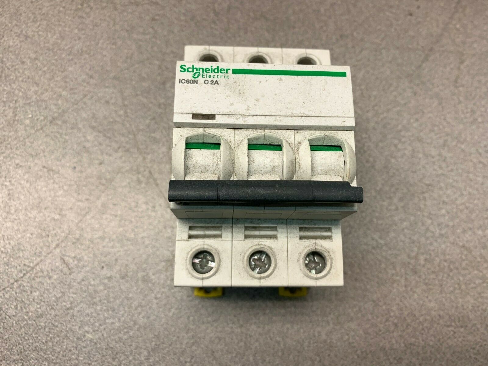 USED SCHNEIDER ELECTRIC IC60N C2A BREAKER IEC/EN 60898-1