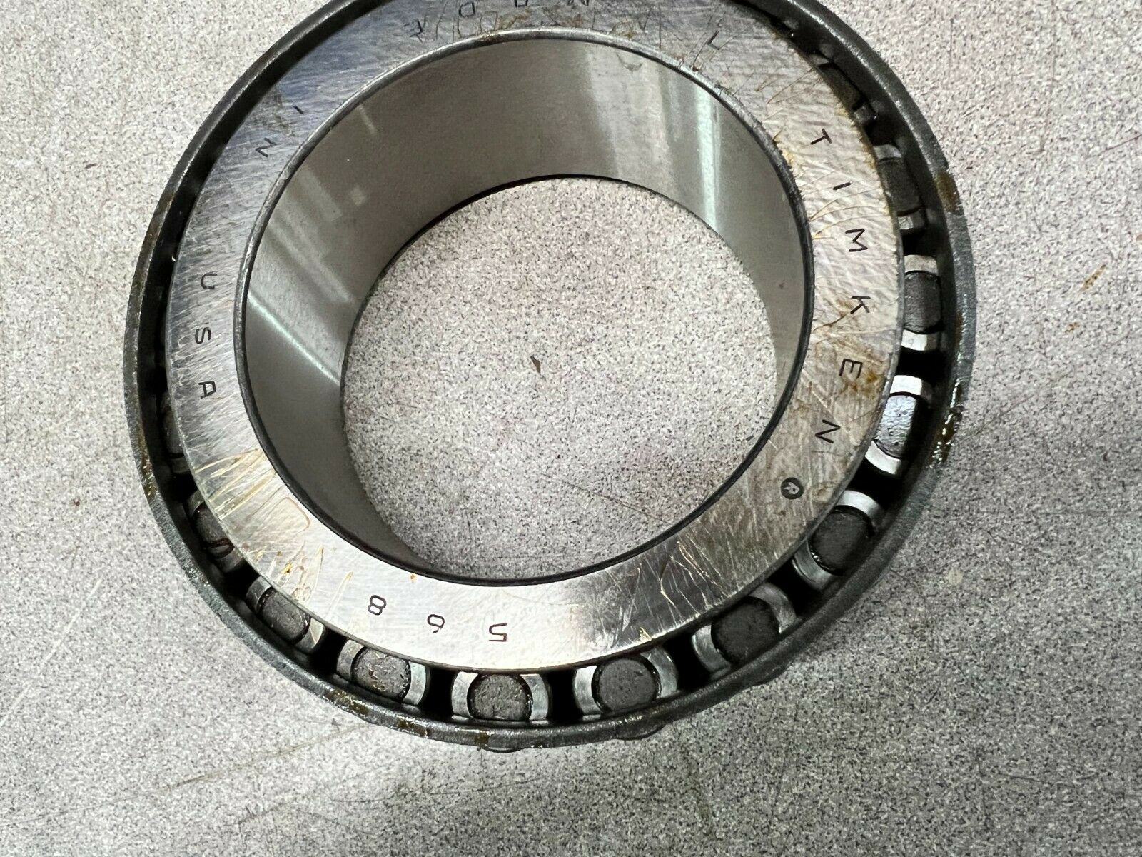 NEW IN BOX TIMKEN ROLLER BEARING  568