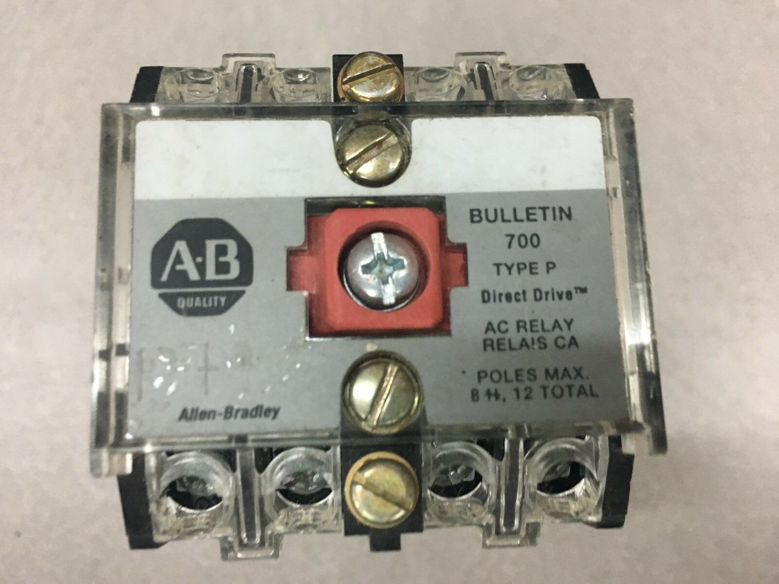 USED ALLEN-BRADLEY AC RELAY 700-P1200B2 SERIES D