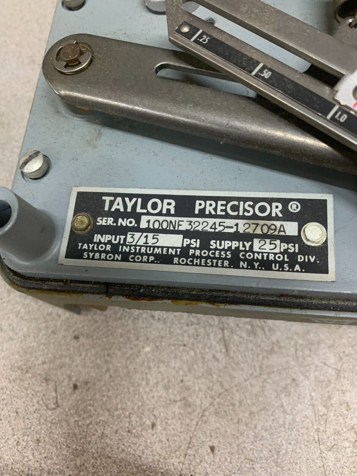 USED TAYLOR PRECISOR ACTUATOR 100NF32245-12709A