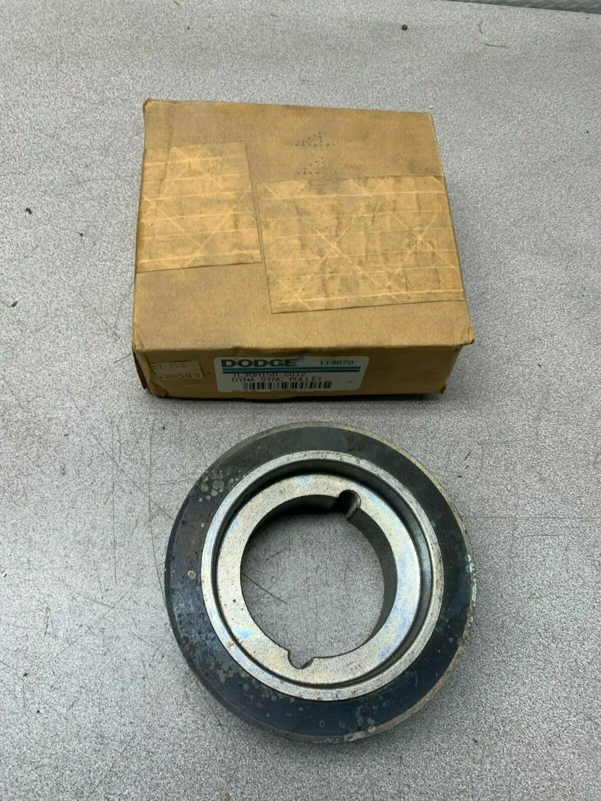 NEW IN BOX DODGE 113670 DYNA SYNC PULLEY TL30H150-2012