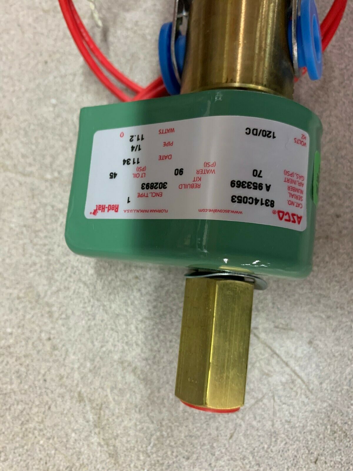 NEW IN BOX ASCO 1/4" SOLENOID VALVE 8314C053