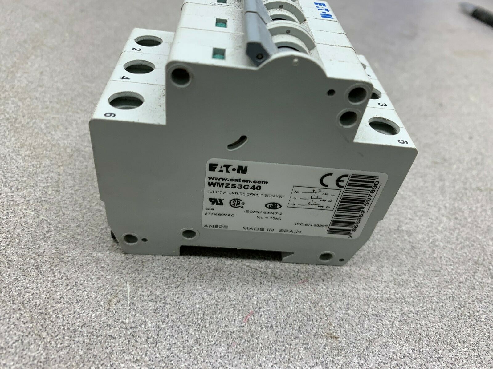 NEW NO BOX EATON BREAKER WMZS3C40