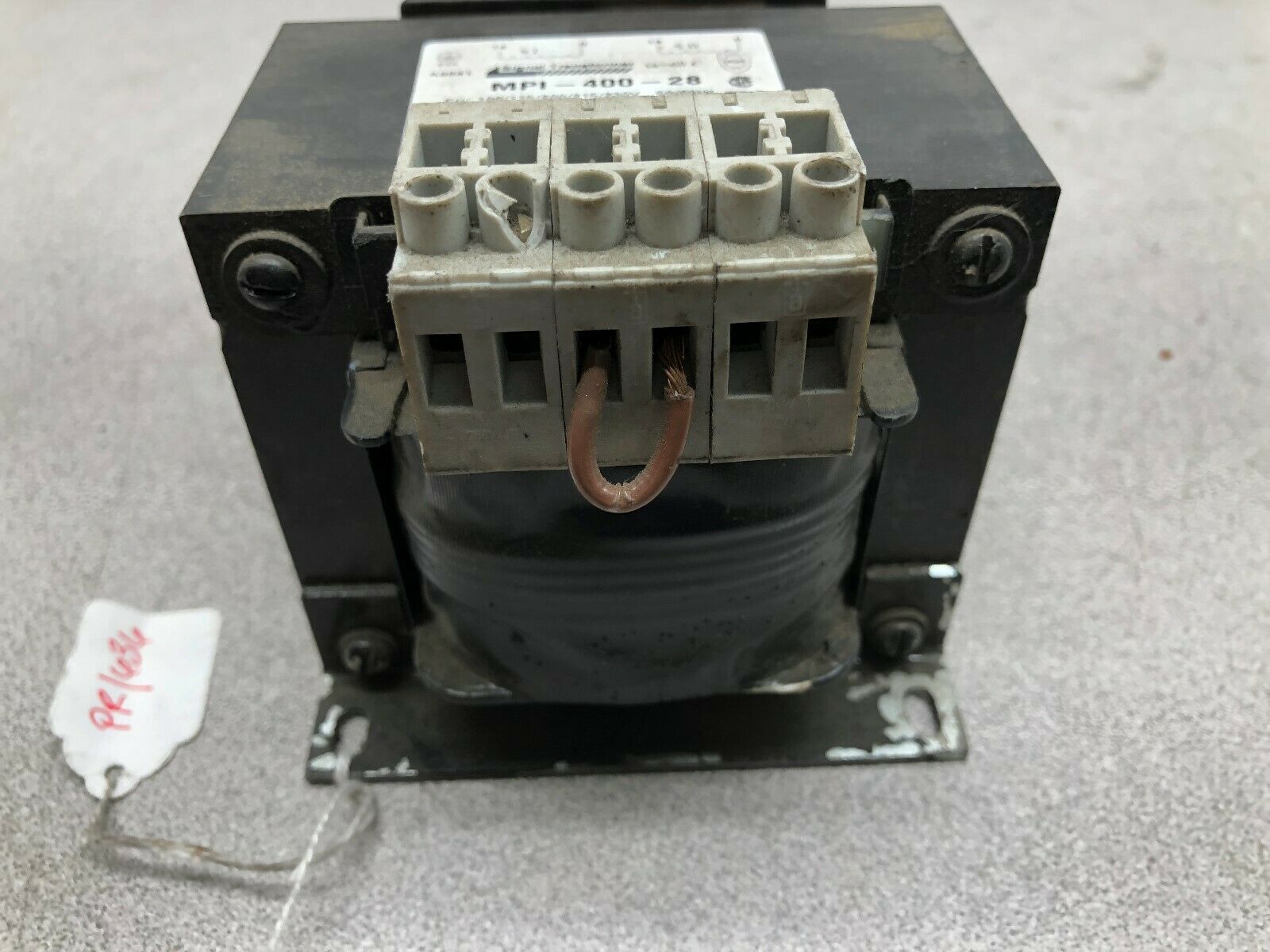 USED SIGNAL TRANSFORMER 400 VA 100-230 VAC PRI 14 VAC SEC MPI-400-28