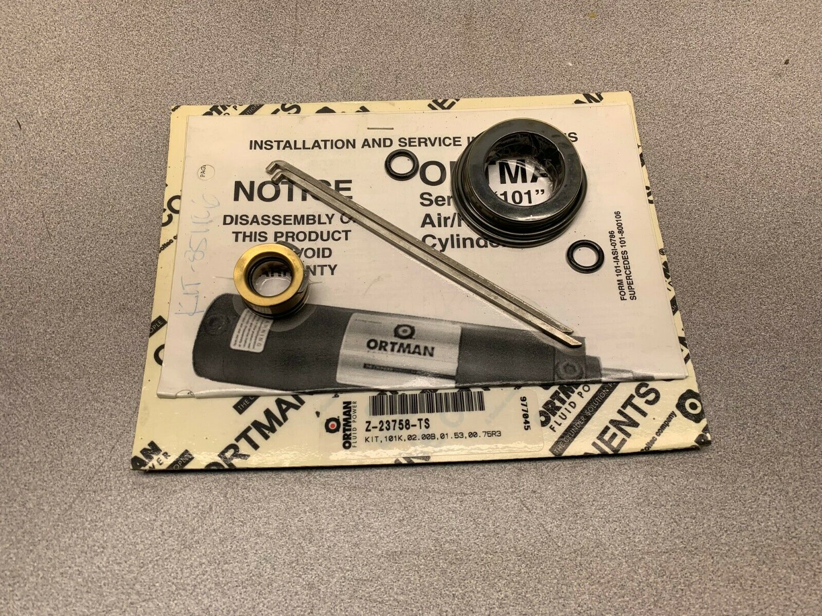 NEW ORTMAN CYLINDER REPAIR KIT Z-23758-TS